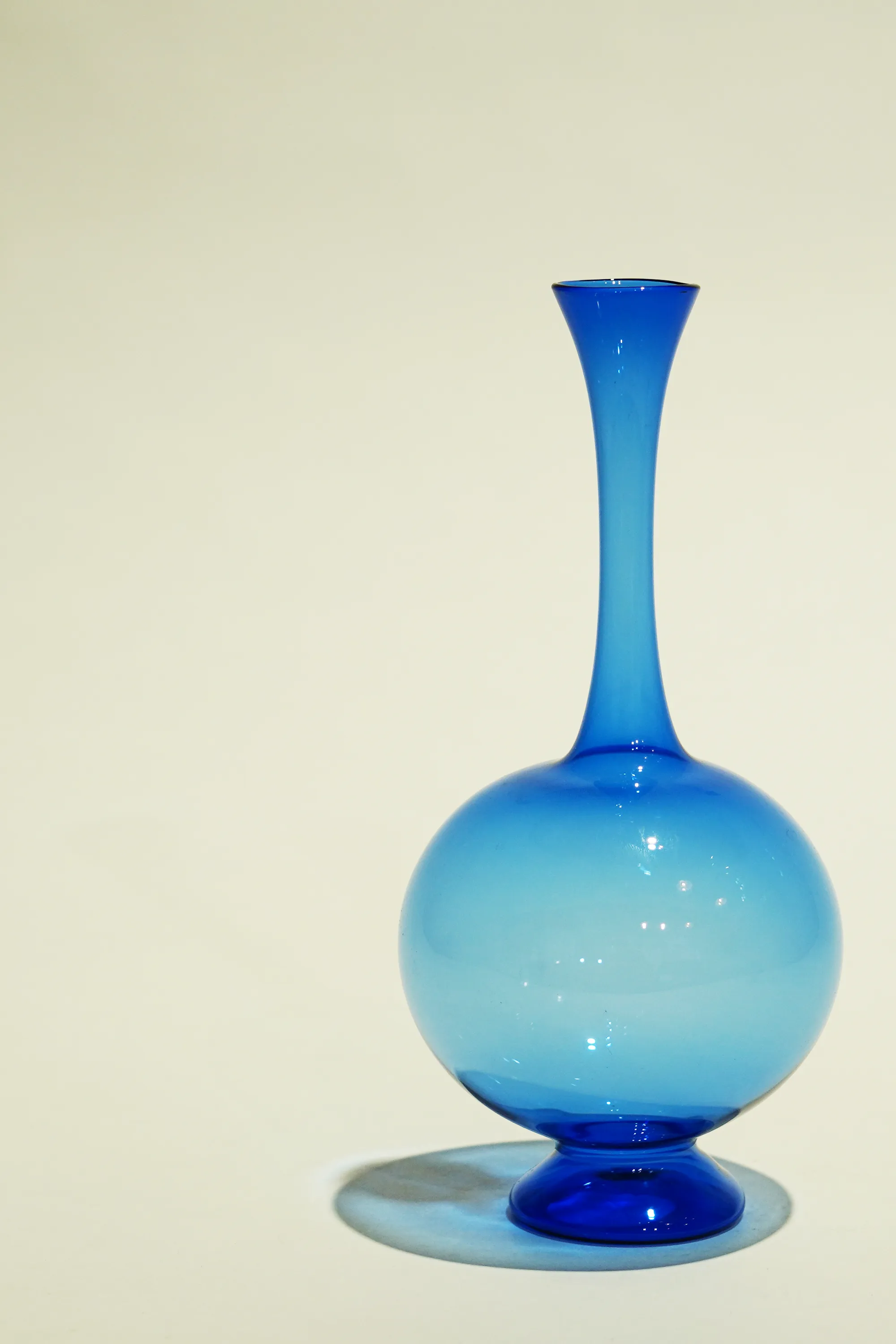 LIGHT GLASS VASE-92 NR-KR-397 Lauscha VINTAGE FLOWERVASE sold by SwTRAS product image thumbnail 5