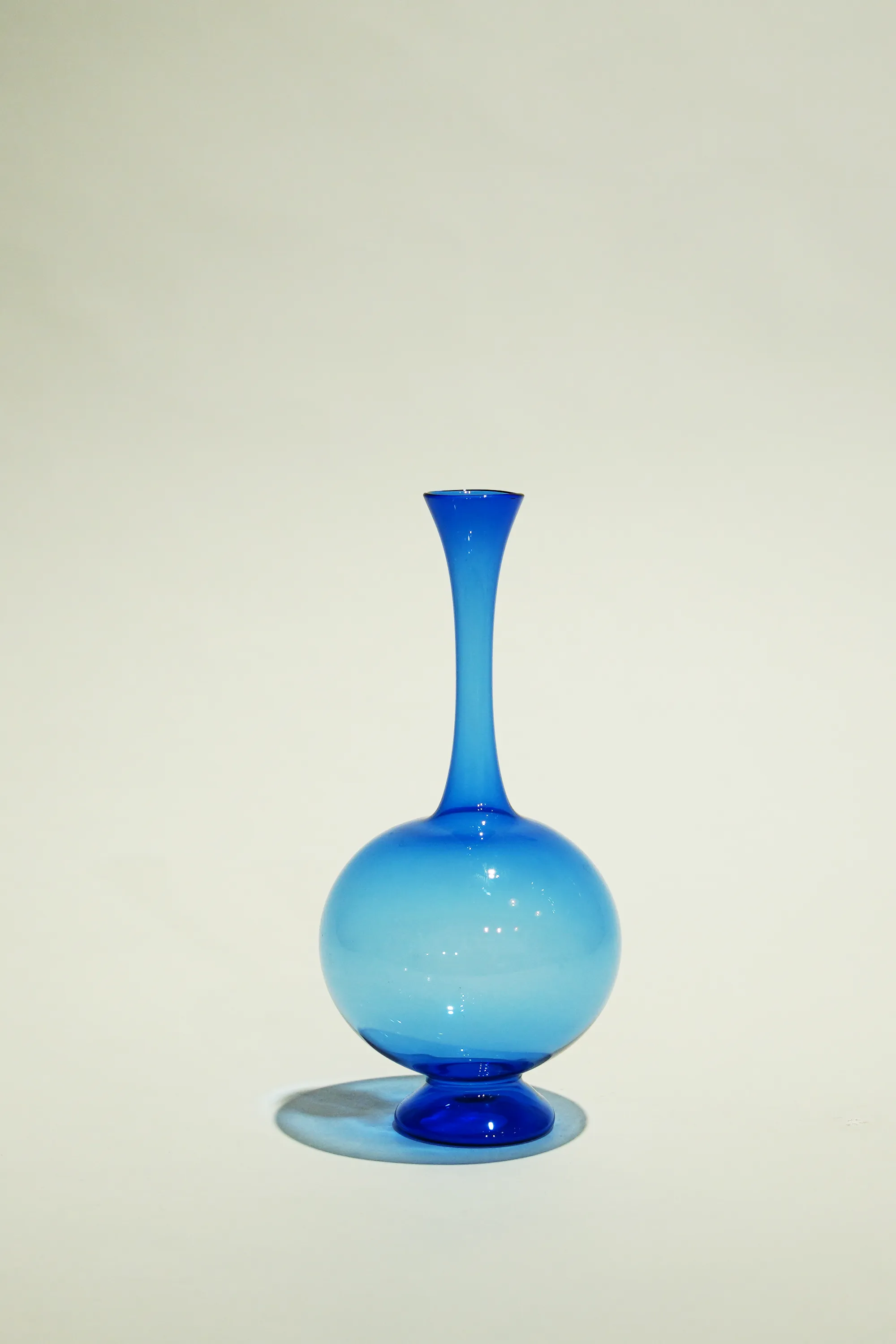 LIGHT GLASS VASE-92 NR-KR-397 Lauscha VINTAGE FLOWERVASE sold by SwTRAS