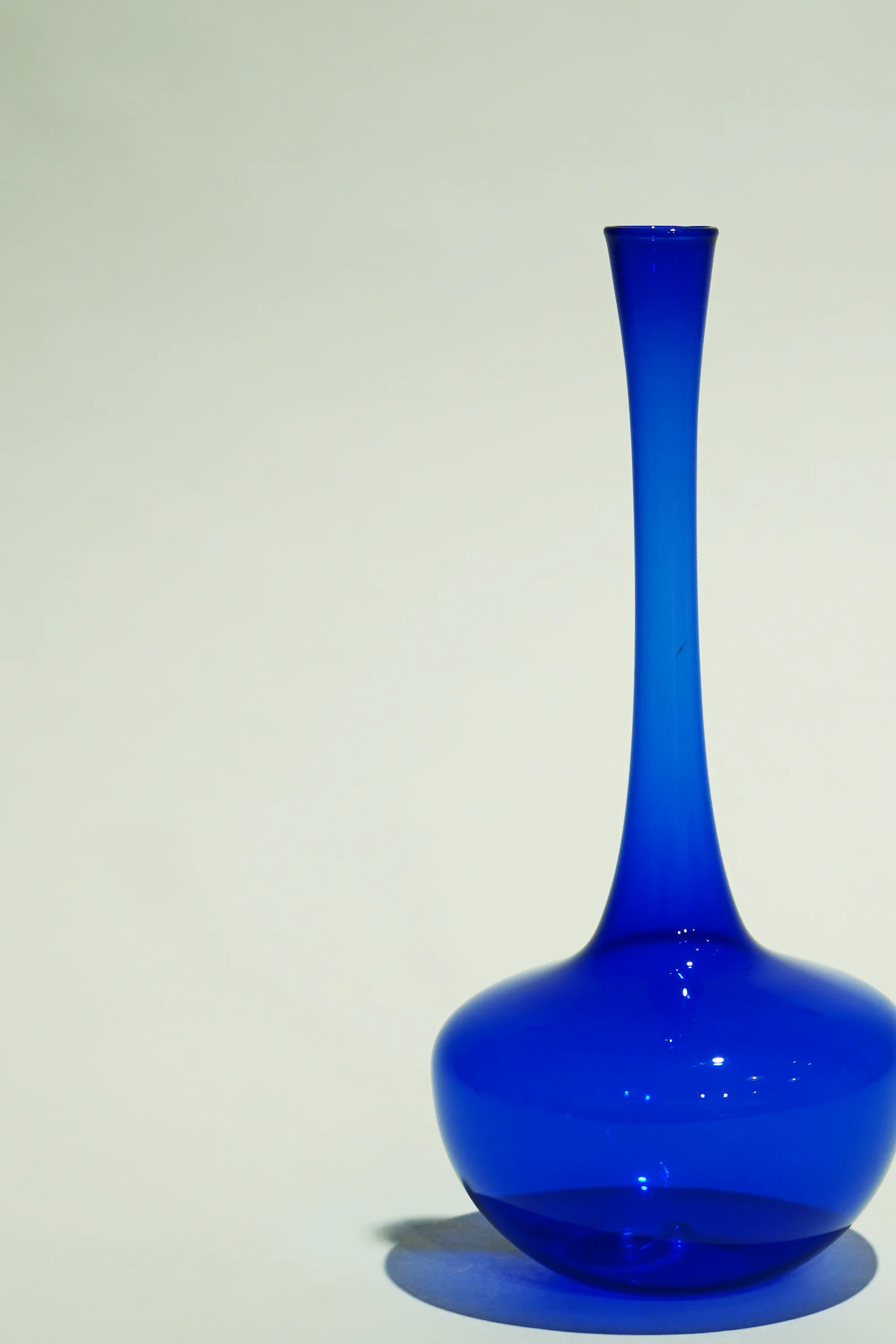 LIGHT GLASS VASE-98 NR-KR-403 Lauscha VINTAGE FLOWERVASE sold by SwTRAS product image thumbnail 3