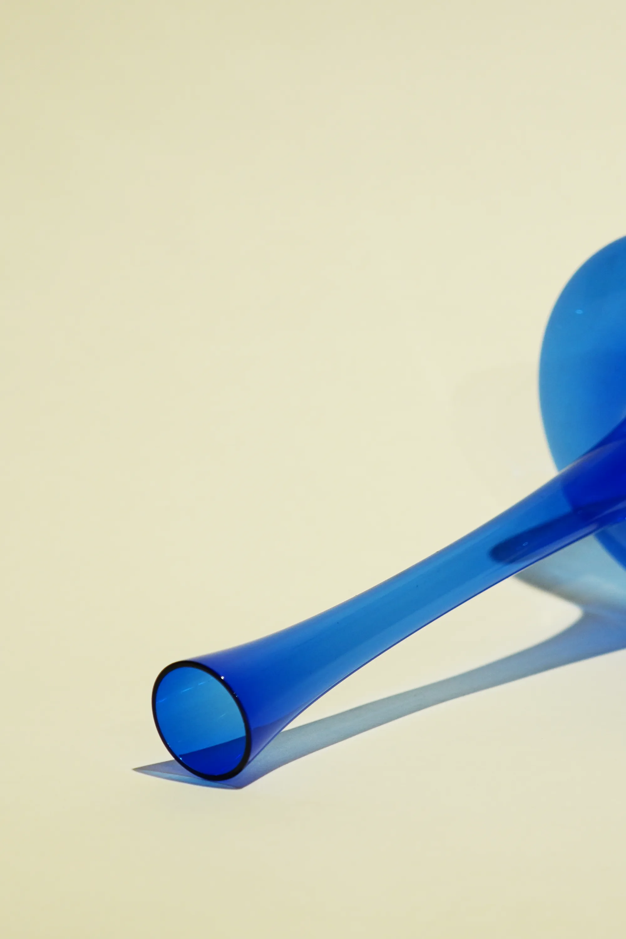 LIGHT GLASS VASE-107 NR-KR-412 Lauscha VINTAGE FLOWERVASE sold by SwTRAS product image thumbnail 5