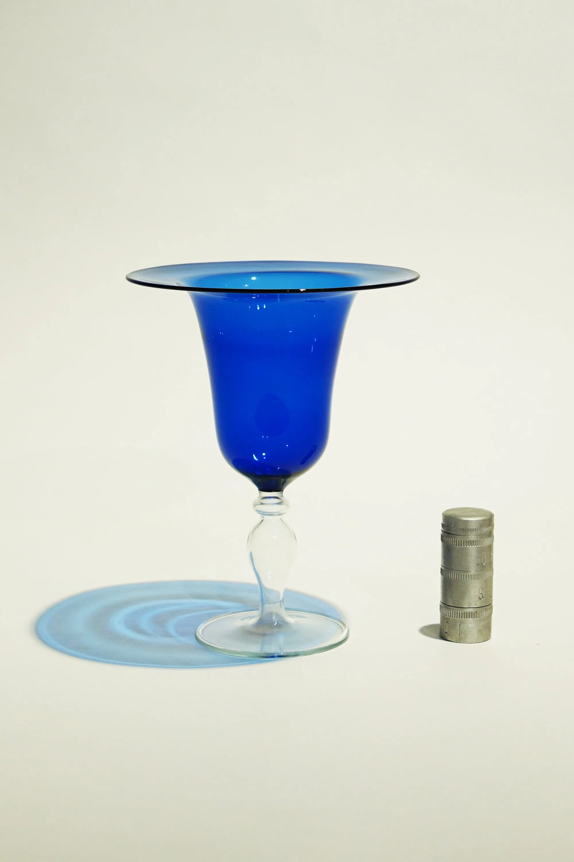 LIGHT GLASS VASE-104 NR-KR-409 Lauscha VINTAGE FLOWERVASE sold by SwTRAS product image thumbnail 2