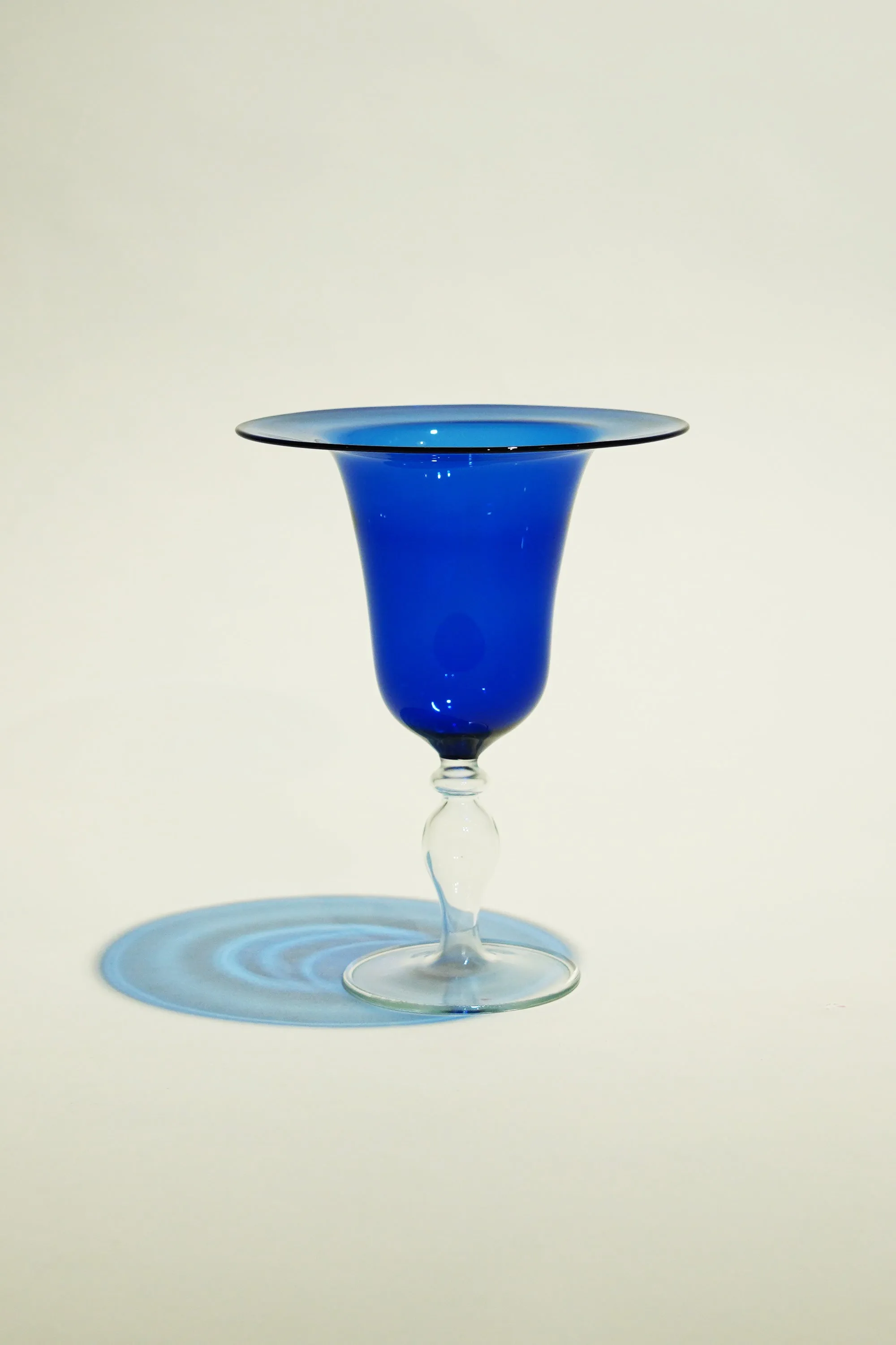 LIGHT GLASS VASE-104 NR-KR-409 Lauscha VINTAGE FLOWERVASE sold by SwTRAS