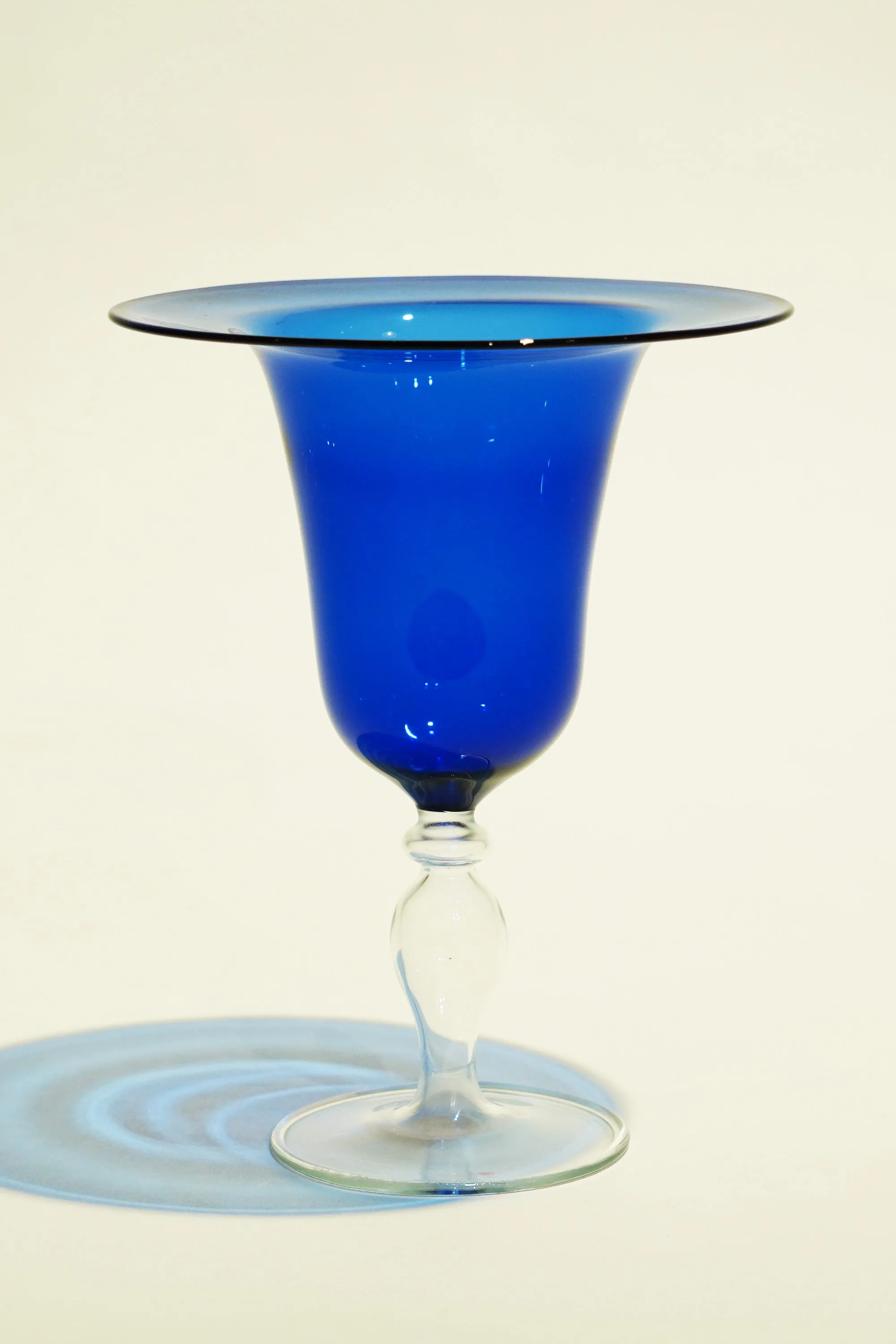 LIGHT GLASS VASE-104 NR-KR-409 Lauscha VINTAGE FLOWERVASE sold by SwTRAS product image thumbnail 3