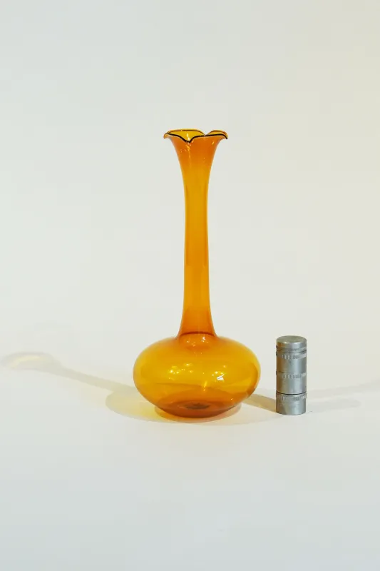 LIGHT GLASS-16  NR-KR-188　Lauscha VINTAGE FLOWERVASE sold by SwTRAS