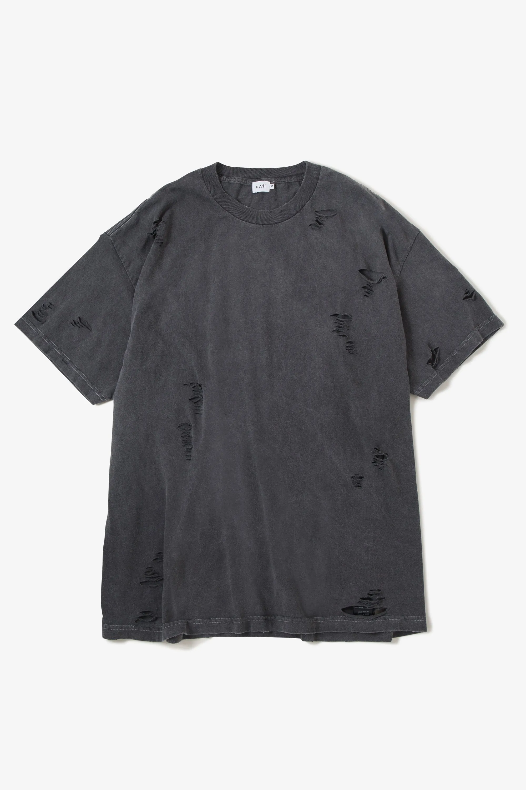 IIWII DAMAGE TEE BLACK sold by SwTRAS