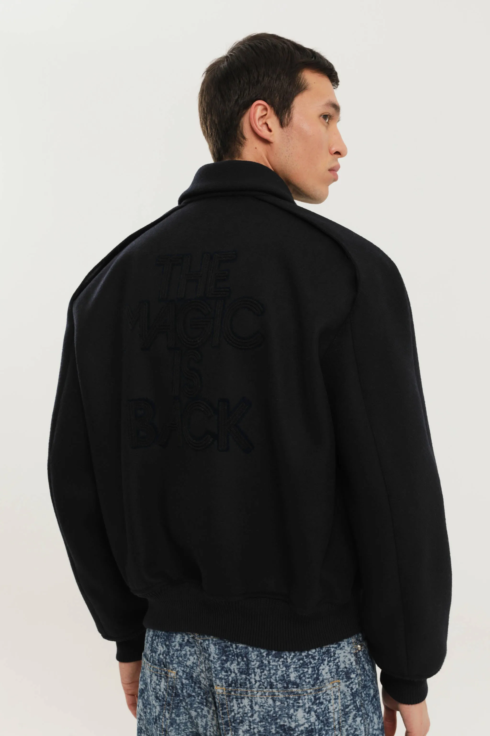 Magic jacket zip up sold by 1989 Studio product image thumbnail 4