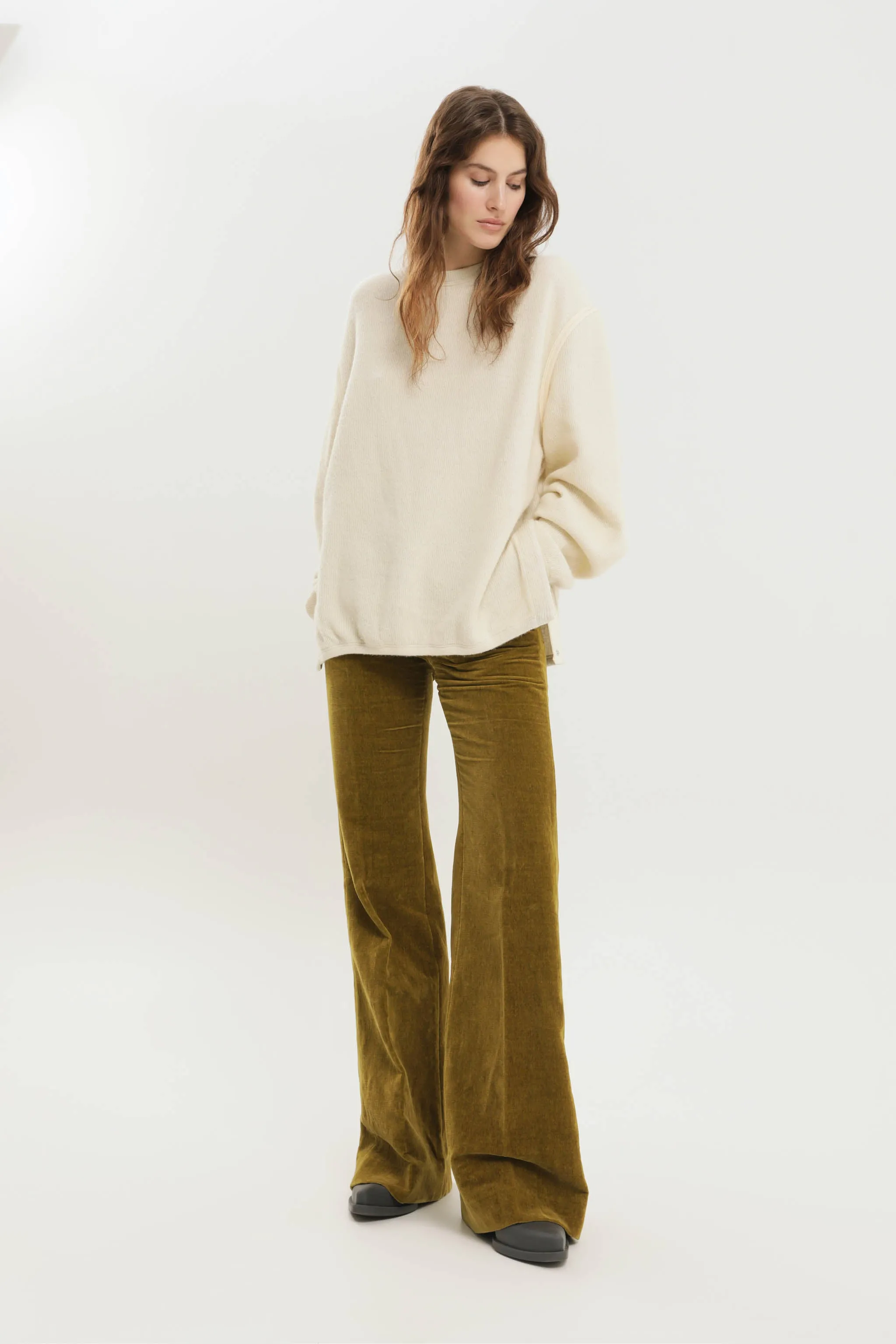 Cut Knit crewneck sweater sold by 1989 Studio product image thumbnail 4