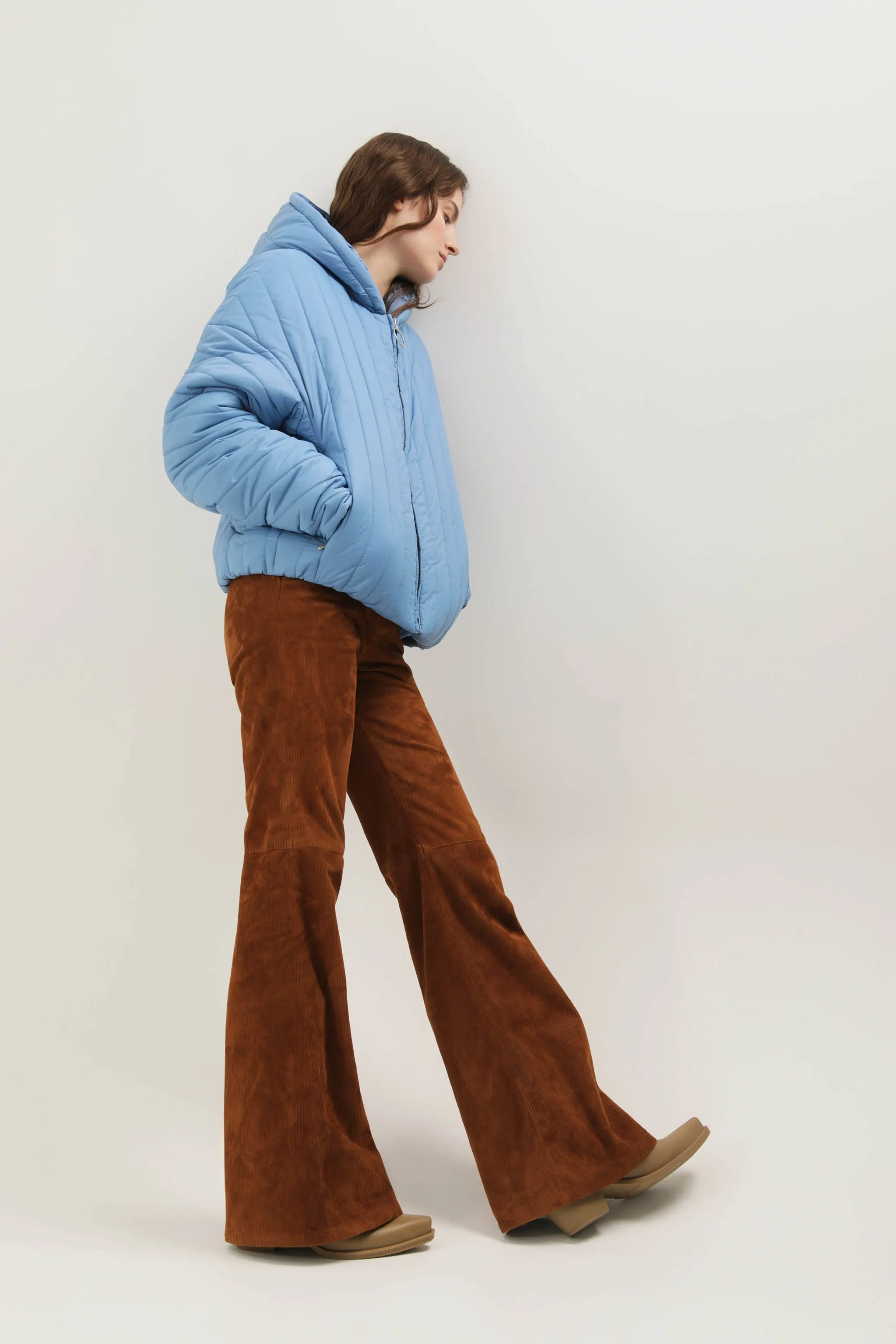 Puffer cropped jacket sold by 1989 Studio product image thumbnail 4