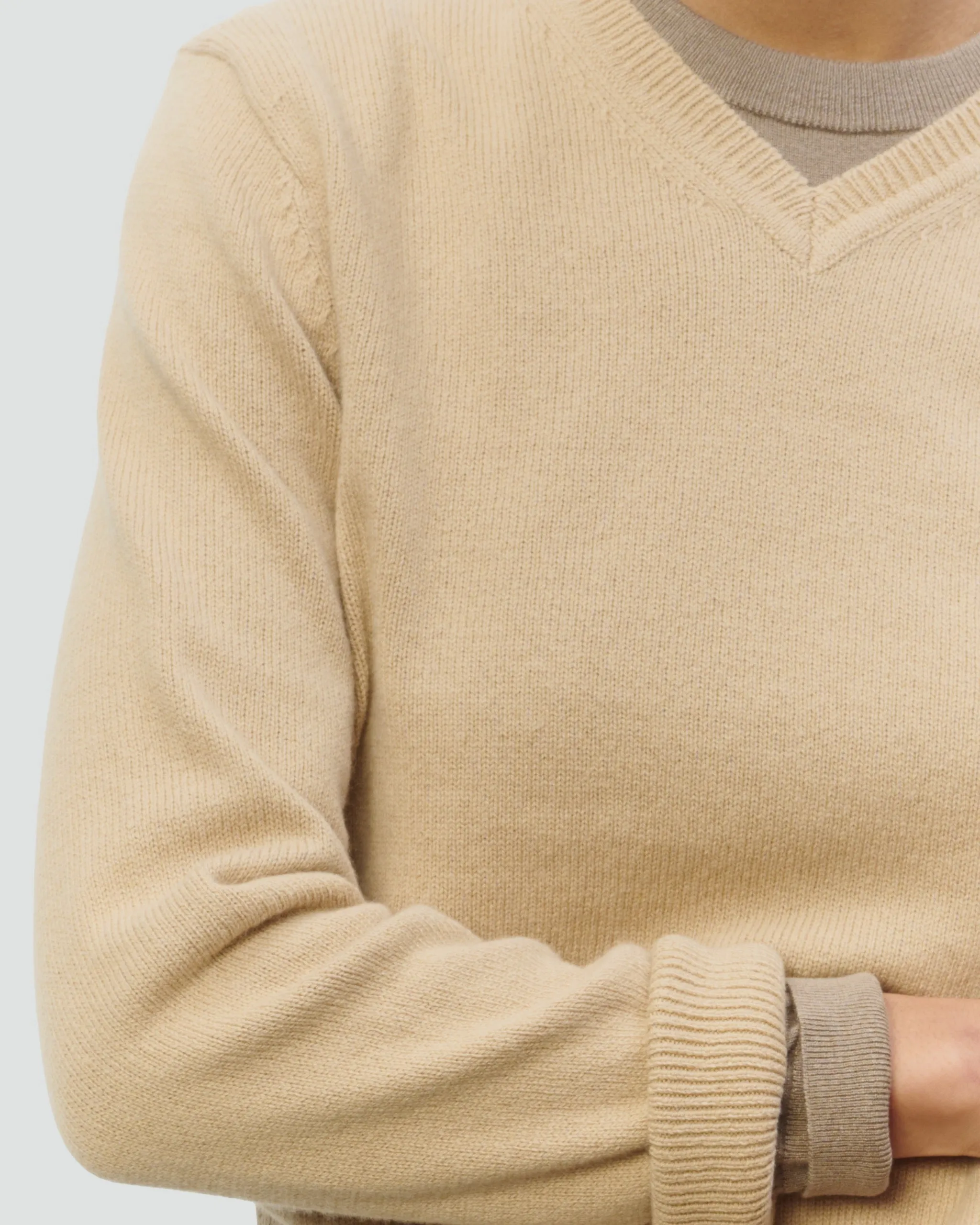 COTTON WOOL LIGHTWEIGHT VNECK sold by 440me product image thumbnail 5