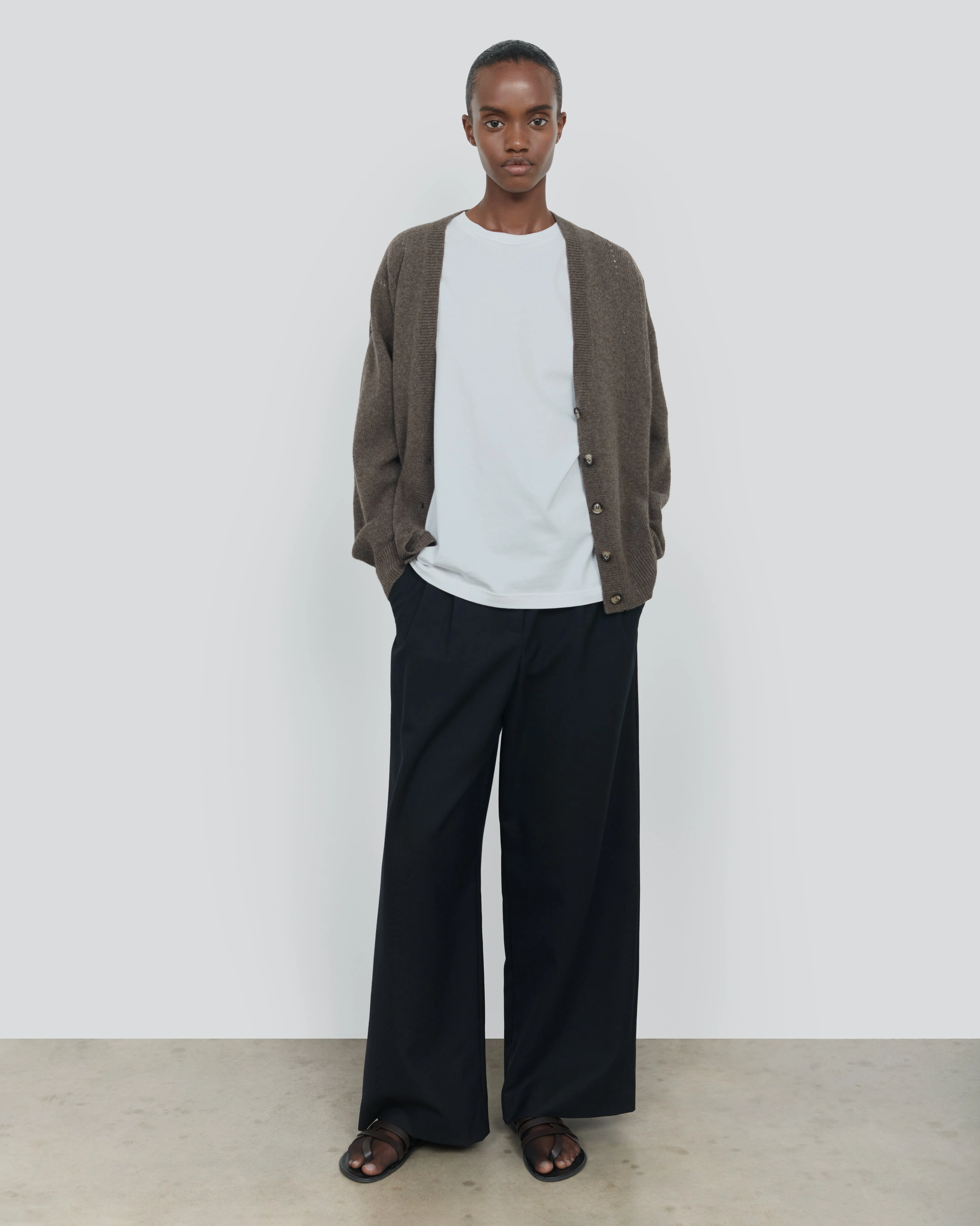 YAK BOYFRIEND CARDIGAN sold by 440me product image thumbnail 2