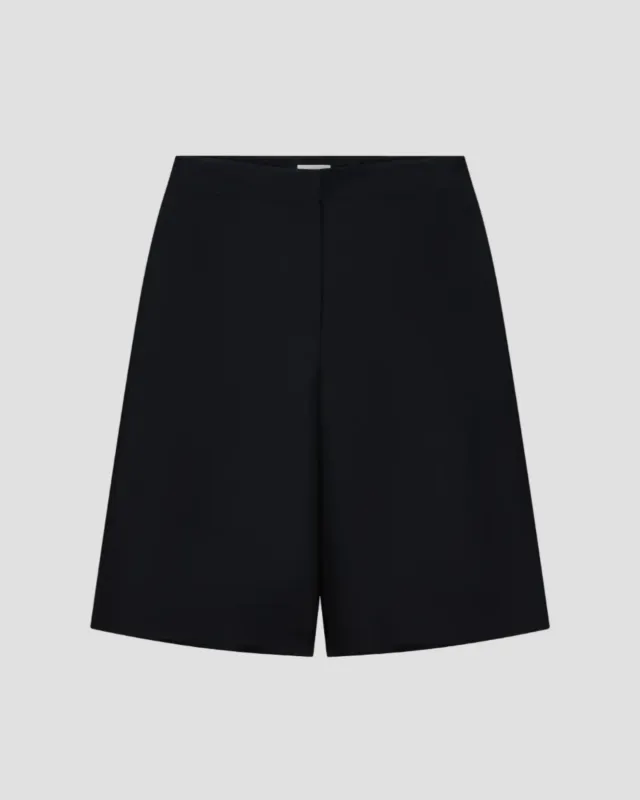 WOOL SILK BERMUDA SHORTS sold by 440me