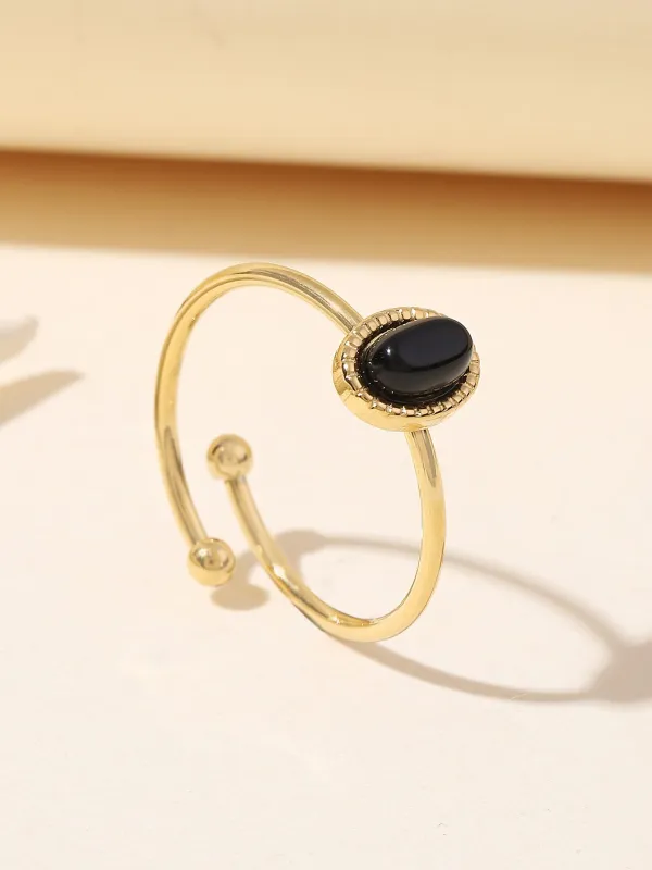 Baroque Style Ring With Natural Stone FD made by Negative