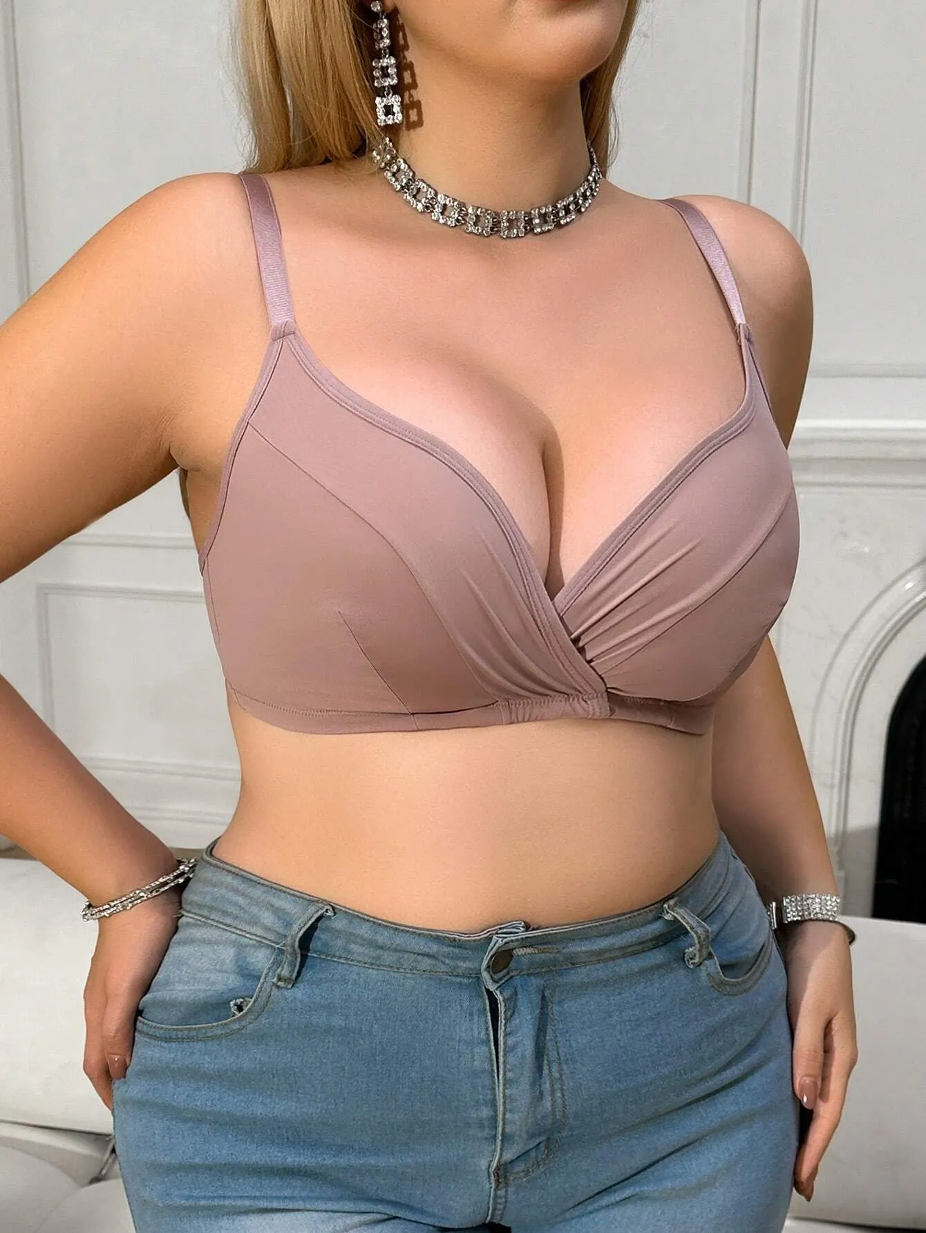 1pc Women's Plus Size Wire-Free, Padding-Free Bra With Elastic Waistband sold by Negative