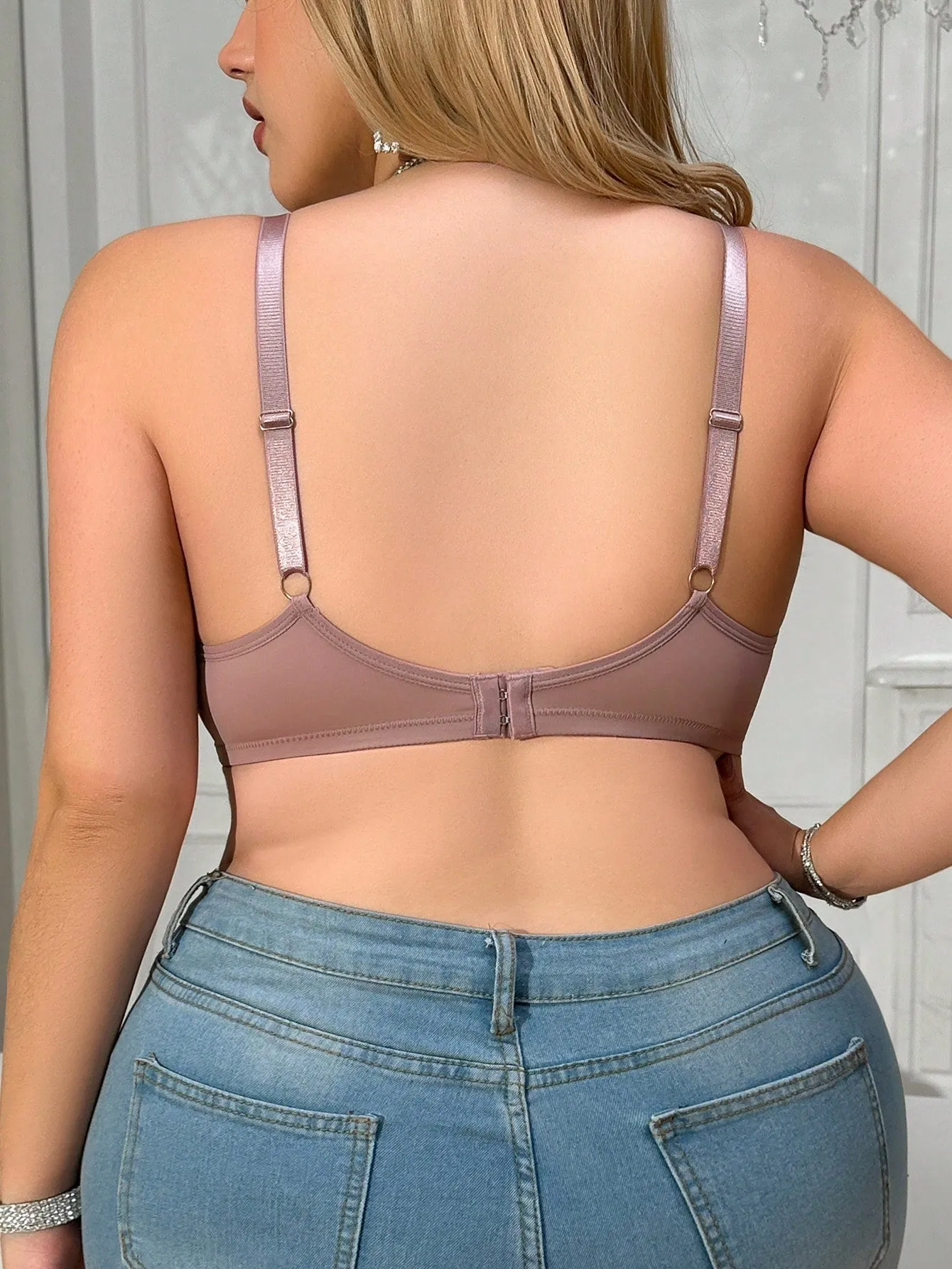 1pc Women's Plus Size Wire-Free, Padding-Free Bra With Elastic Waistband sold by Negative product image thumbnail 2