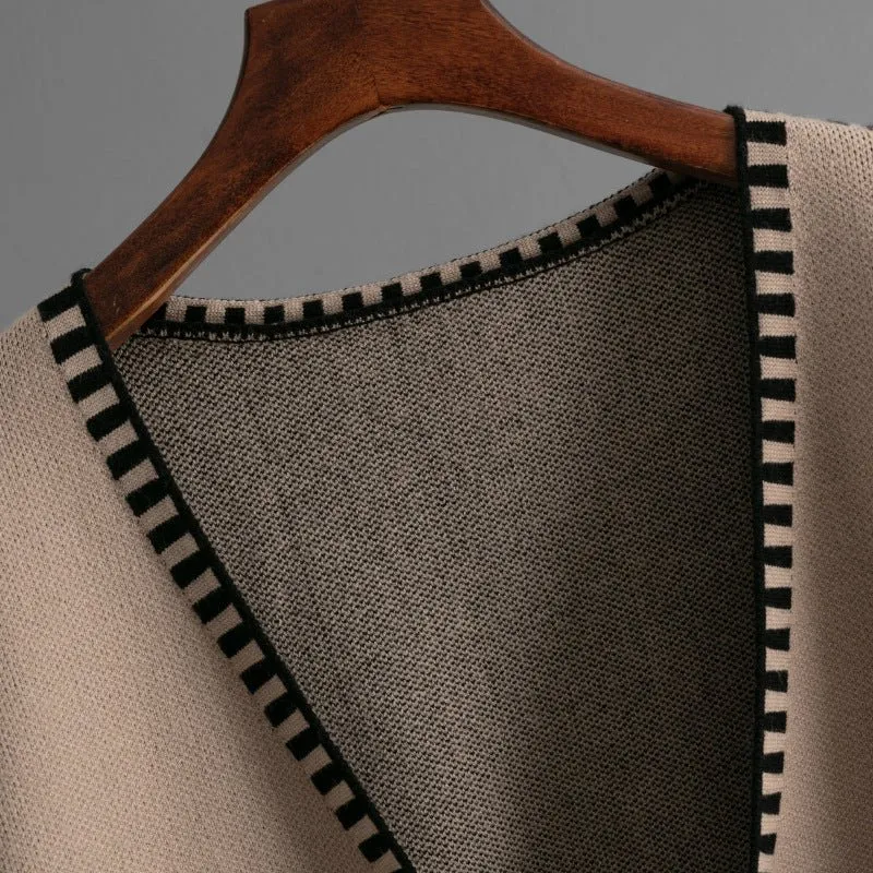 Urban Comfort | V-Neck Buttoned Cardigan with Pockets sold by Negative product image thumbnail 4