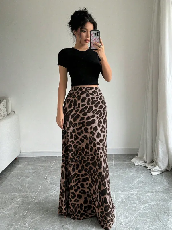 Women Leopard Print Casual Skirt Maxi Women Outfit made by Negative