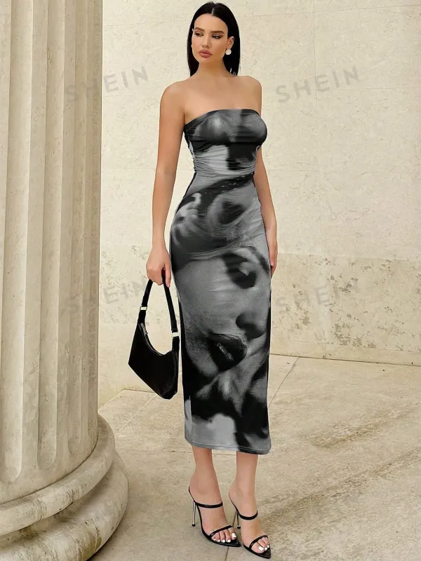 Essnce Women's Retro Portrait Printed Bodycon Dress made by Negative