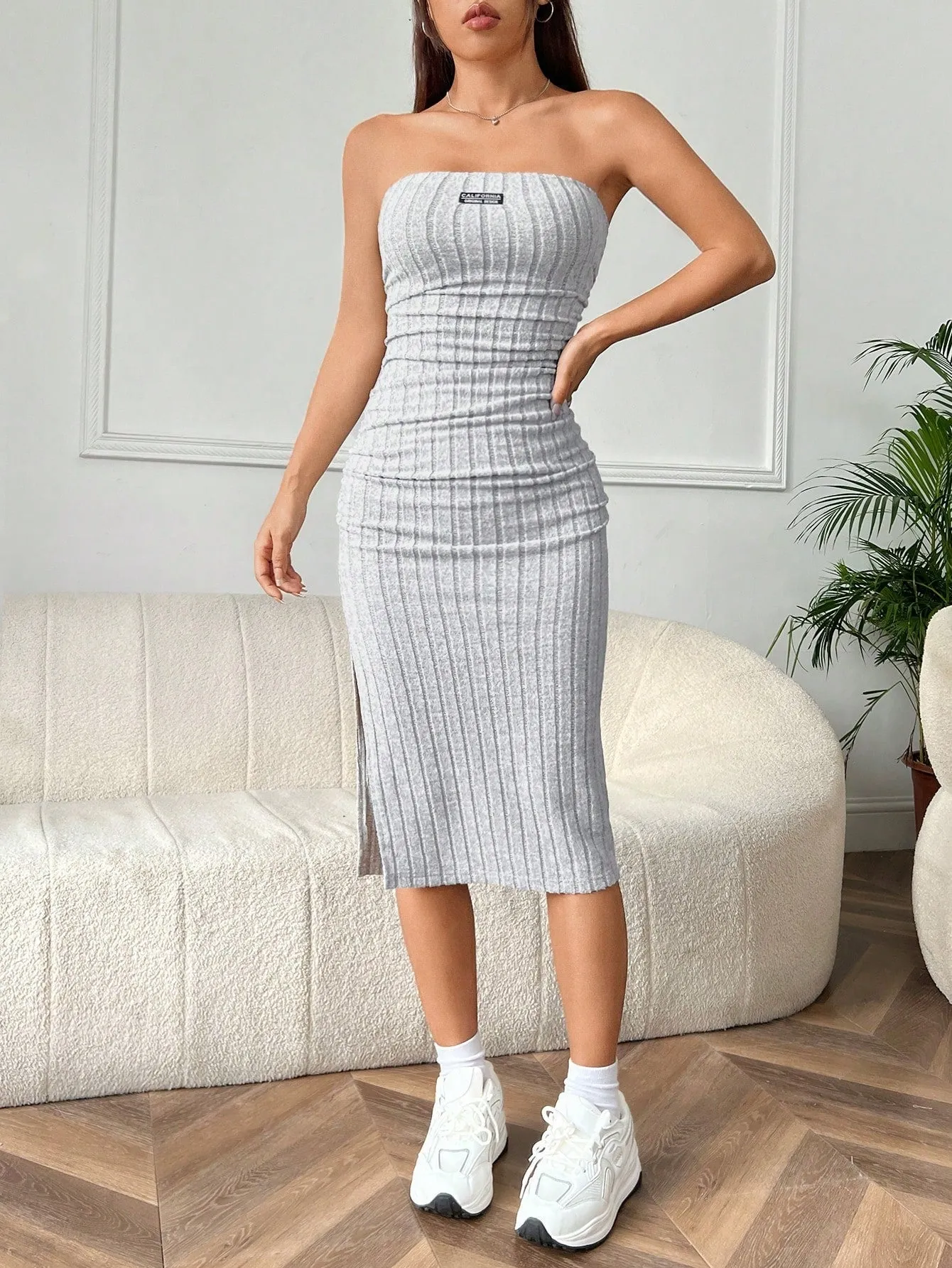 EZwear Letter Printed Patchwork Split Front Bandeau Dress sold by Negative product image thumbnail 5