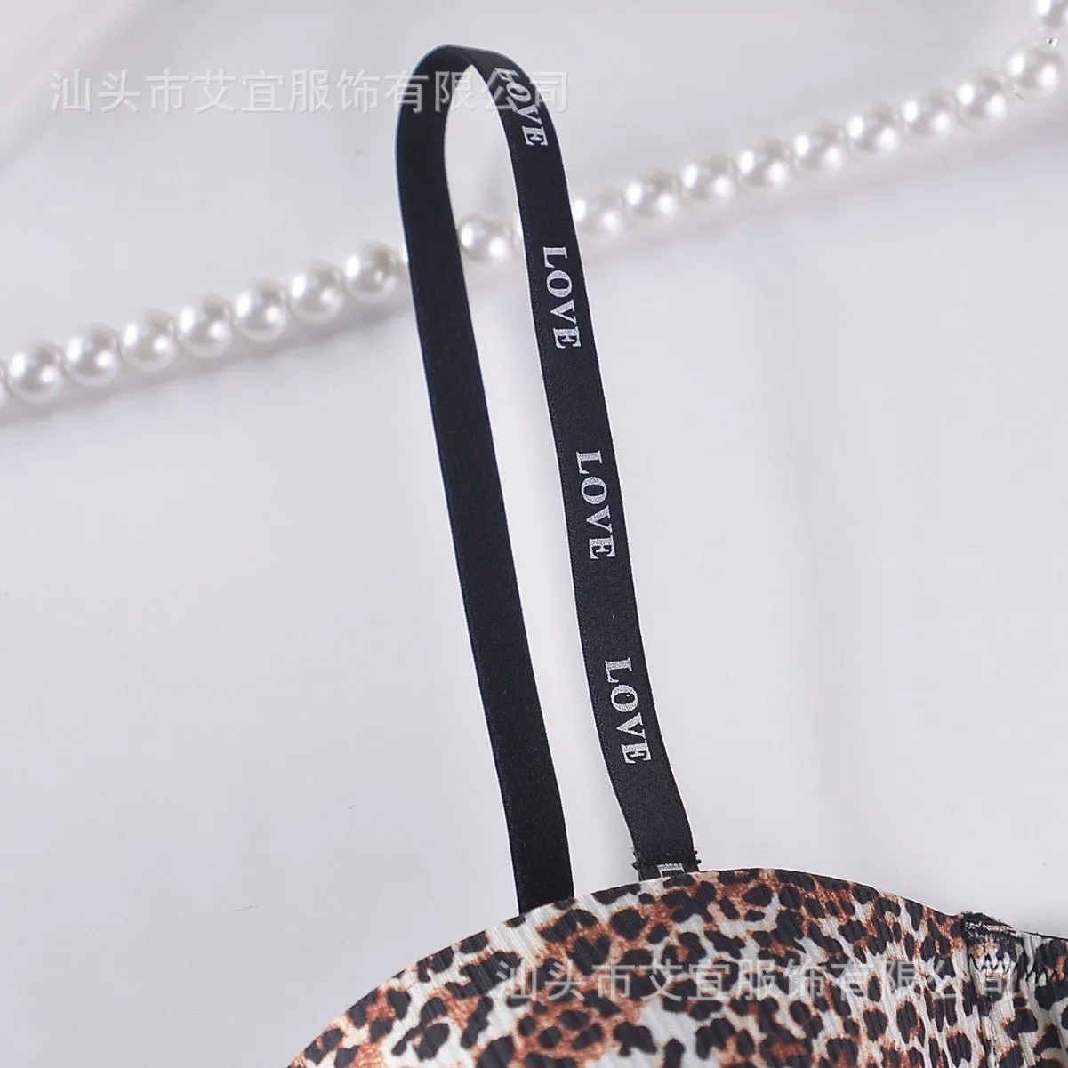 Leopard Glow | Glossy Seamless Push-Up Wireless Bra FD sold by Negative product image thumbnail 3