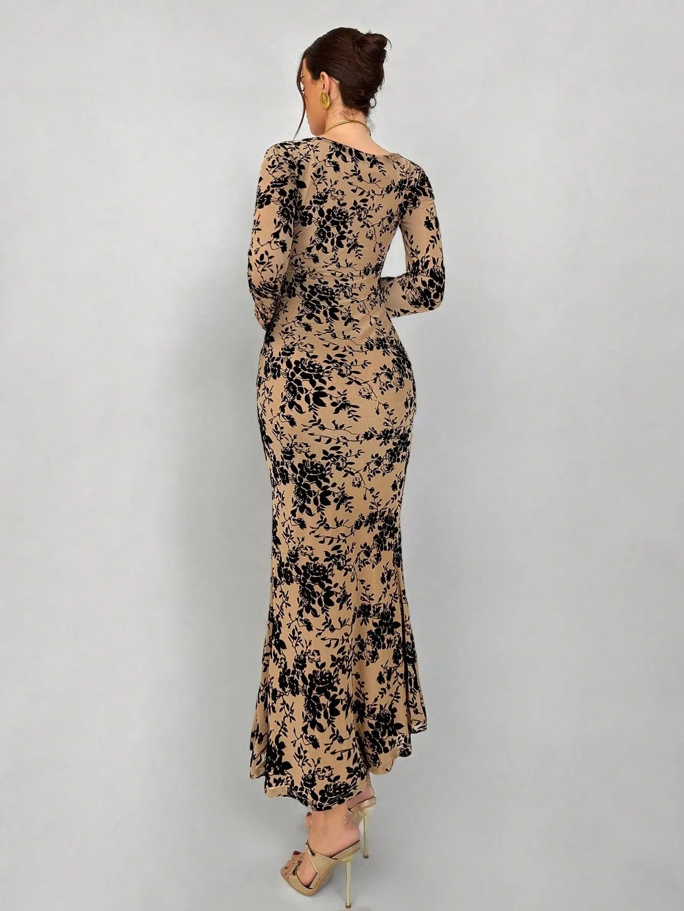 Aloruh Women Sexy Velvet Floral Print Mesh Bodycon Square Neck Long Sleeve Maxi Fishtail Dress FD sold by Negative product image thumbnail 3