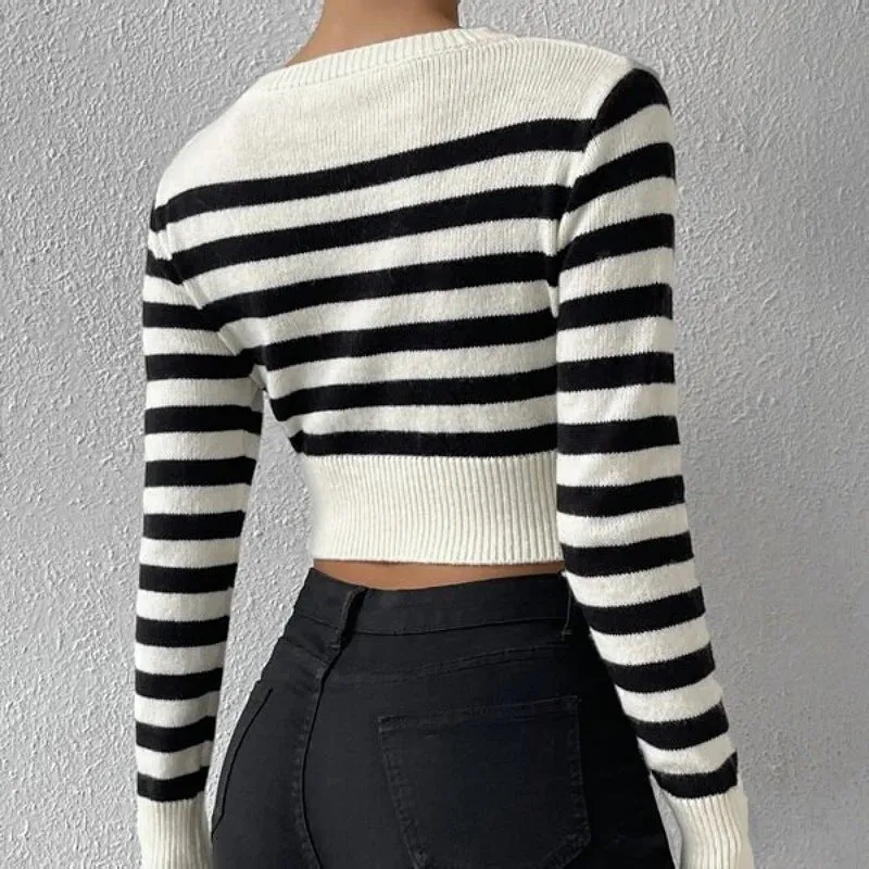 Striped short body outer wear knitted sweater FD sold by Negative product image thumbnail 3