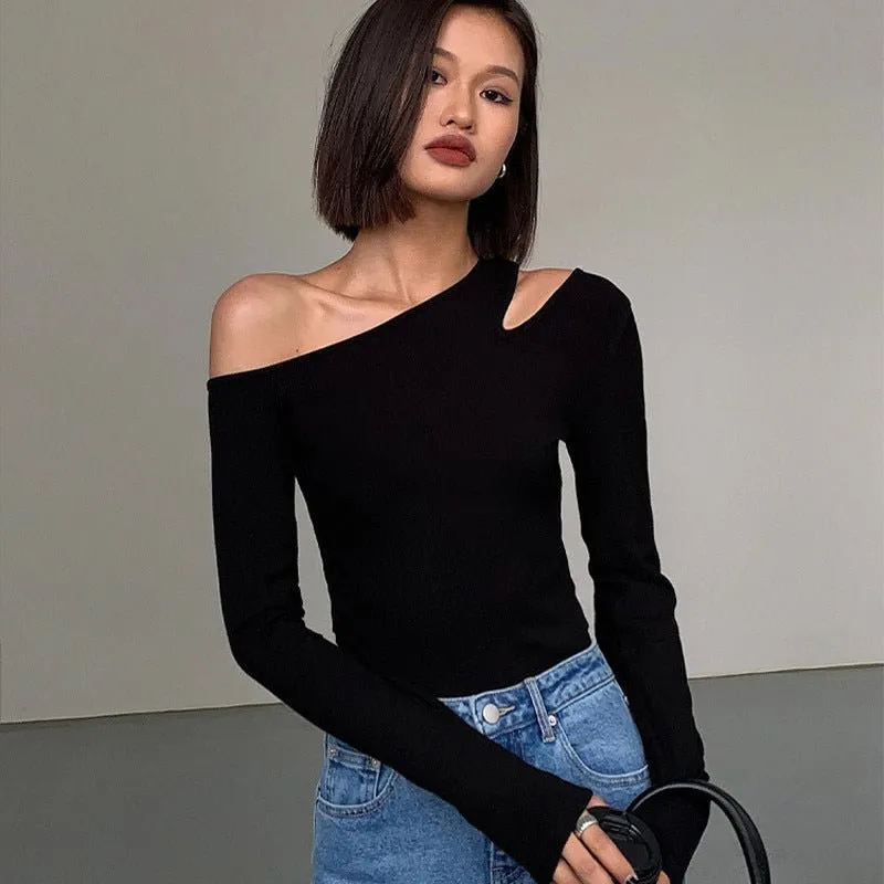 Black sxy one-shoulder off-shoulder bottoming shirt for women, all-match long-sleeved T-shirt, tight-fitting inner strapless clavicle top made by Negative