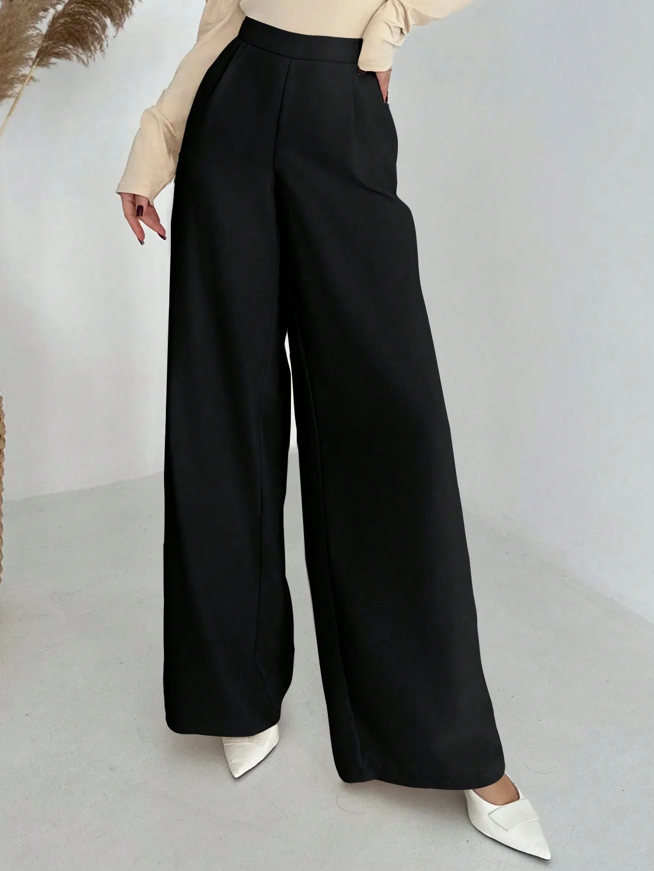 Elegant Casual Commuting All-Match High-Waisted Pleated Wide-Leg Long Pants, Luxury Retro Style sold by Negative product image thumbnail 4