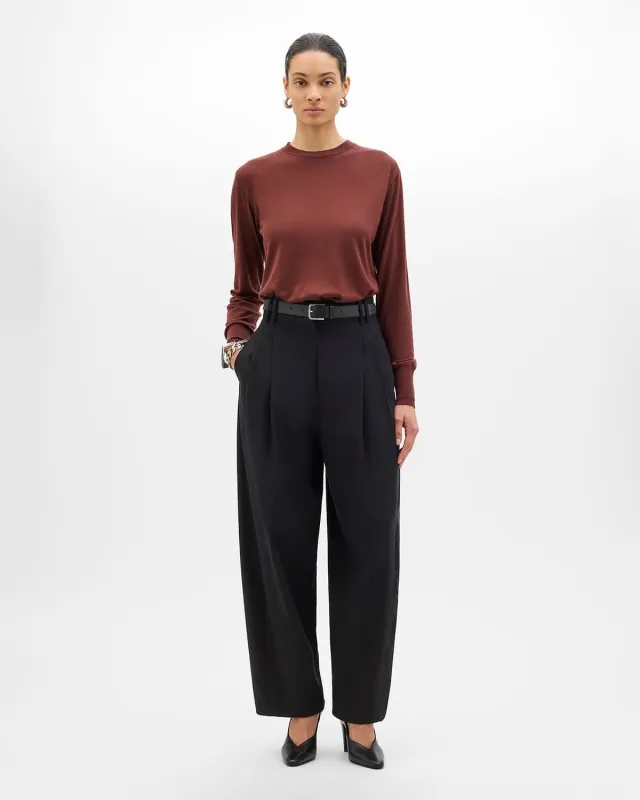 Cropped Tapered Trouser | Black made by Another Tomorrow