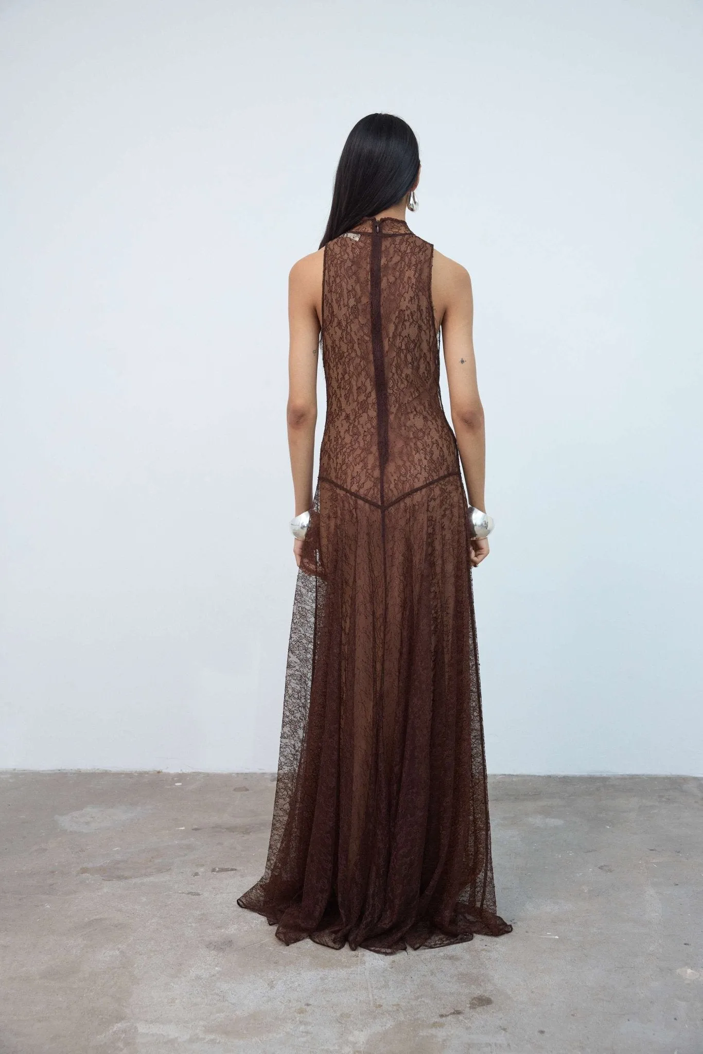 FOEHN MAXI DRESS IN BROWN LACE sold by De La Vali product image thumbnail 4