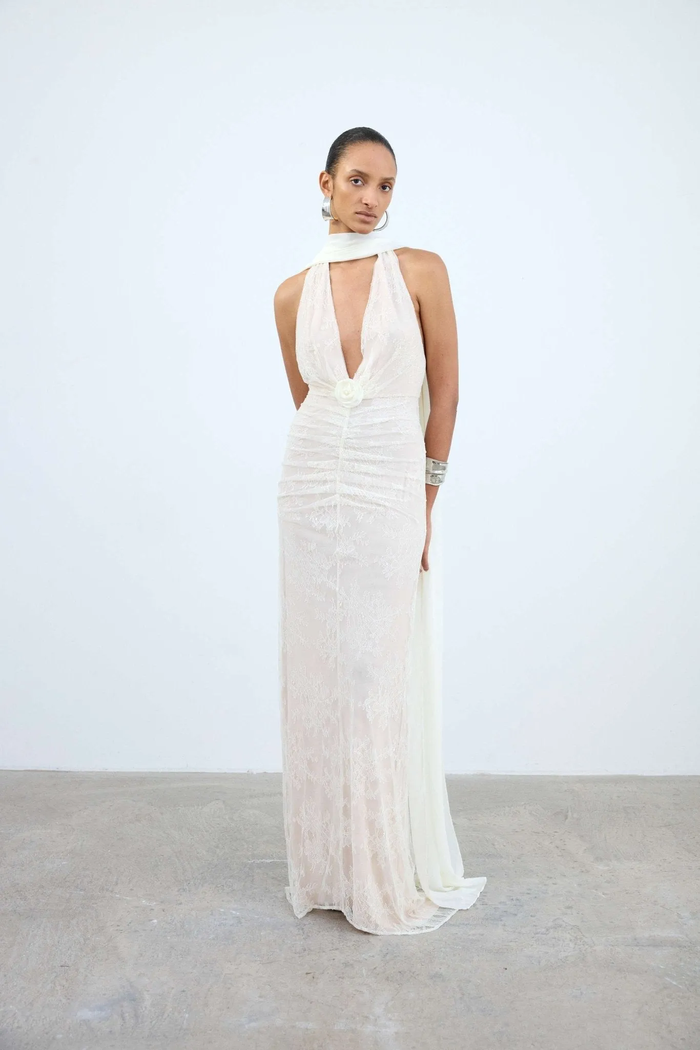 AMORA MAXI DRESS IN IVORY TULLE sold by De La Vali product image thumbnail 4