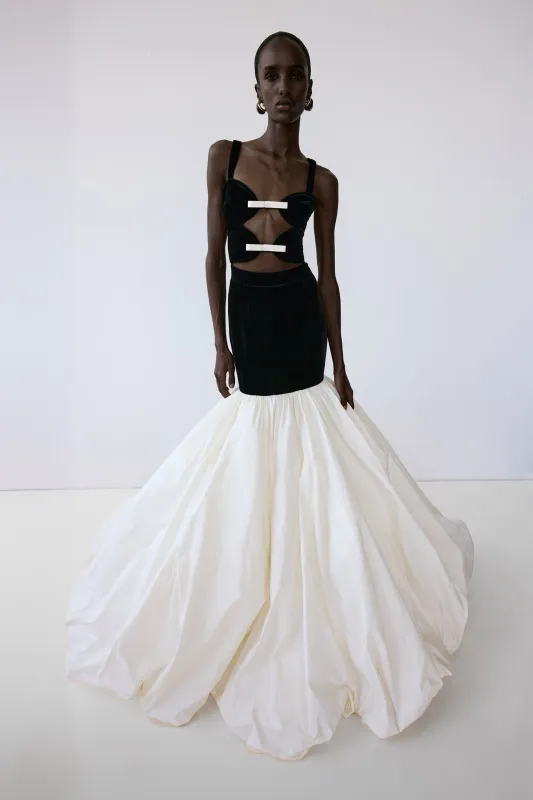 AMORIA IN PEARL DROP sold by The New Arrivals Ilkyaz Ozel