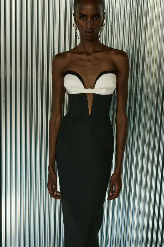 EROS IN DARK MATTER made by The New Arrivals Ilkyaz Ozel