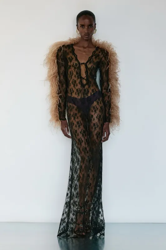 LA CARMEN IN BAMBI NOIR made by The New Arrivals Ilkyaz Ozel