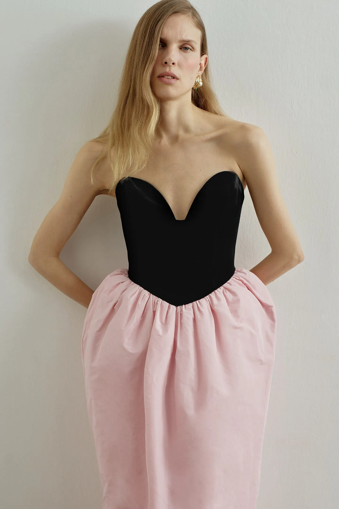 LALIQUE IN ROSE RENAISSANCE sold by The New Arrivals Ilkyaz Ozel product image thumbnail 3