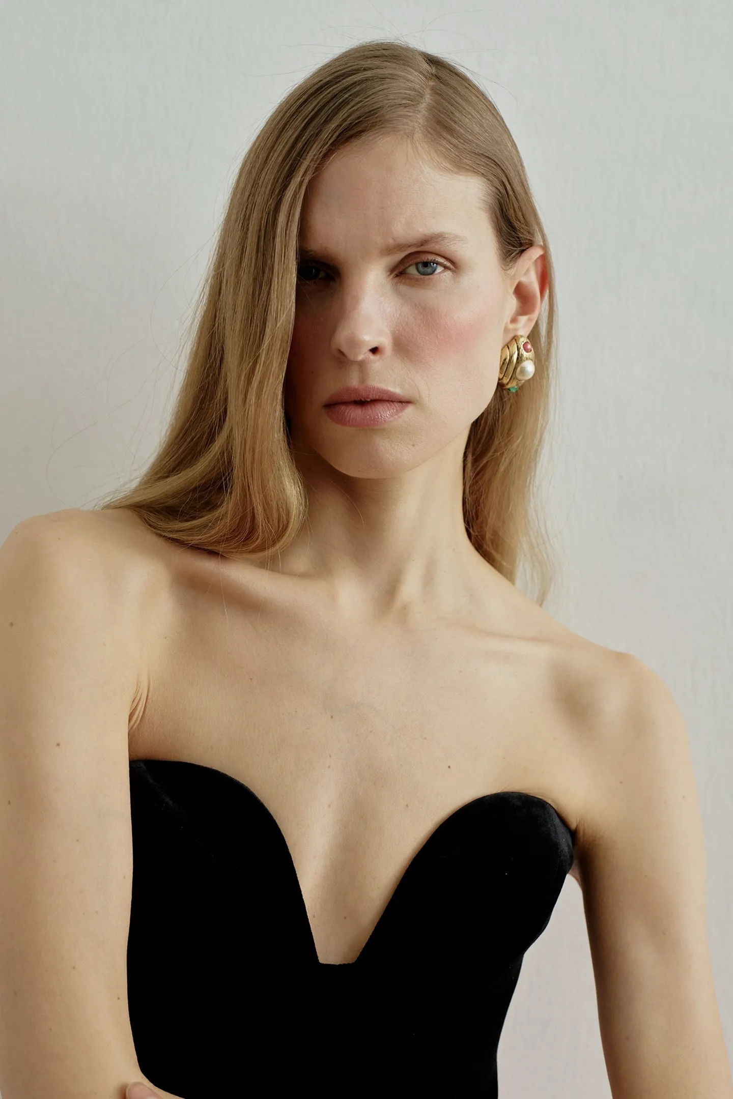 LALIQUE IN ROSE RENAISSANCE sold by The New Arrivals Ilkyaz Ozel product image thumbnail 2