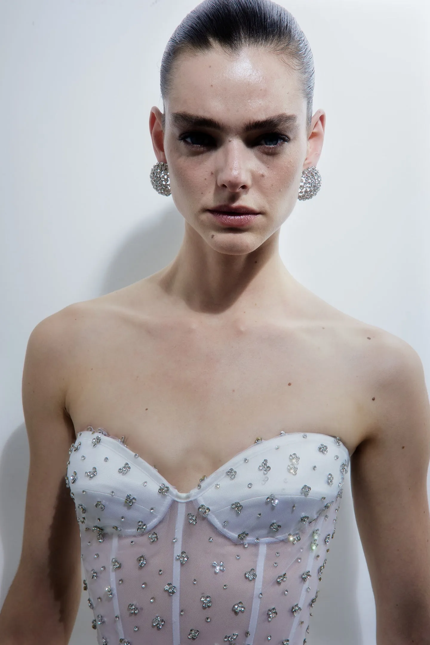 ASTREA IN PEARL DROP sold by The New Arrivals Ilkyaz Ozel product image thumbnail 3