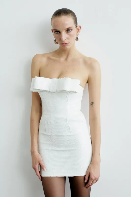 SISU MINI IN TUBÉREUSE made by The New Arrivals Ilkyaz Ozel