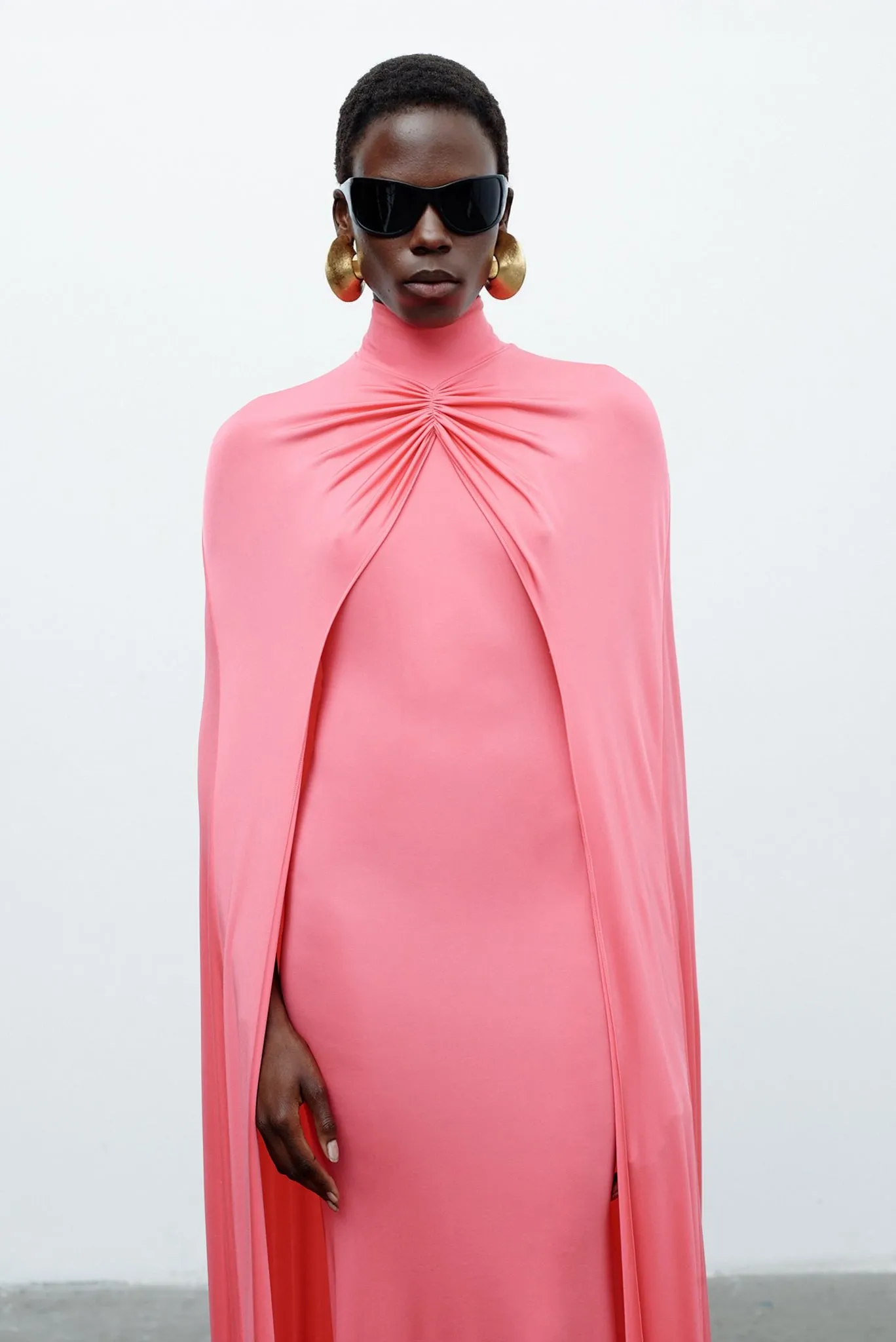 LEIA CAPE IN AMBROSIA sold by The New Arrivals Ilkyaz Ozel product image thumbnail 3