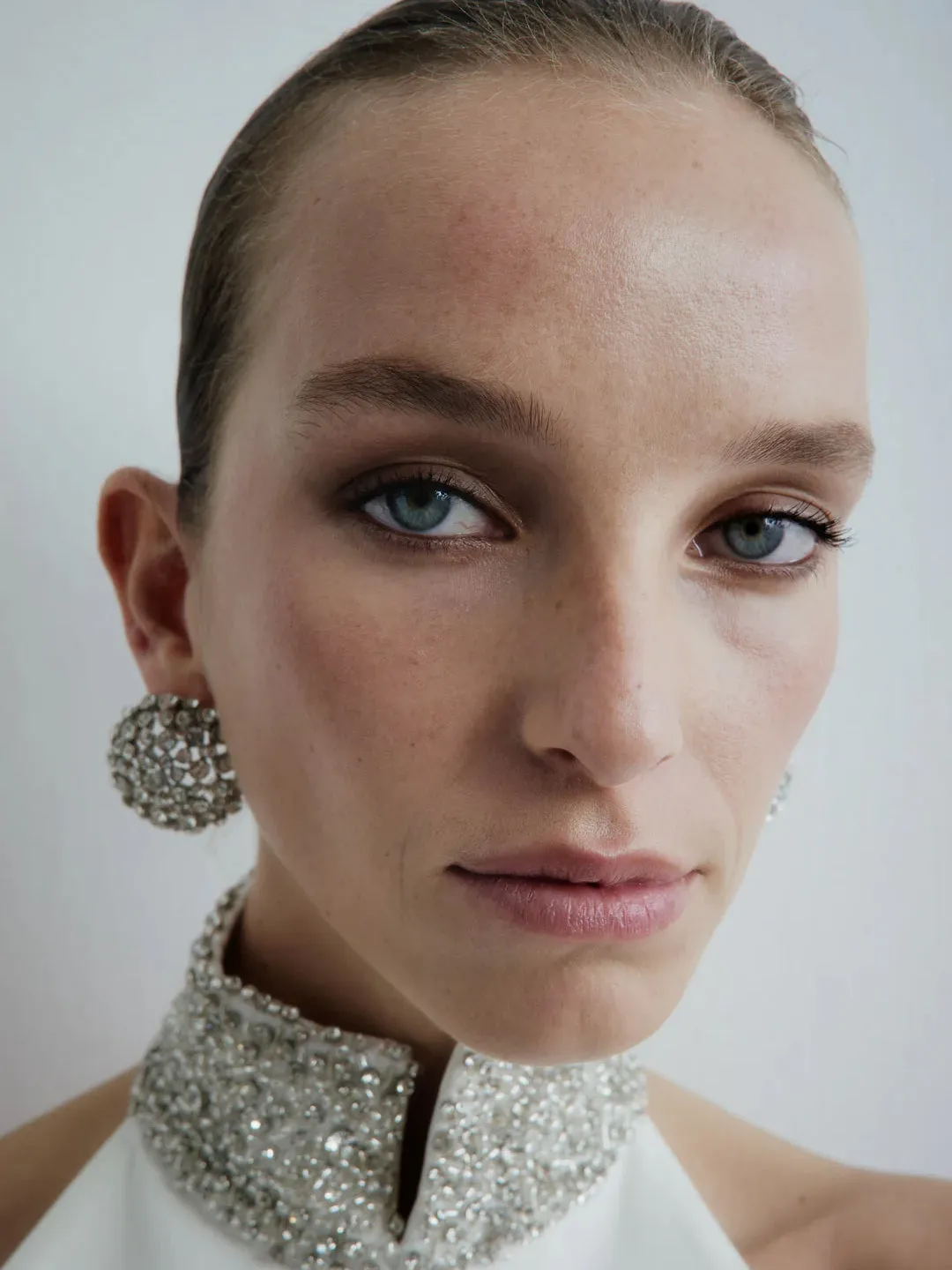 HEMINGWAY IN SILVER BELLINI sold by The New Arrivals Ilkyaz Ozel product image thumbnail 2