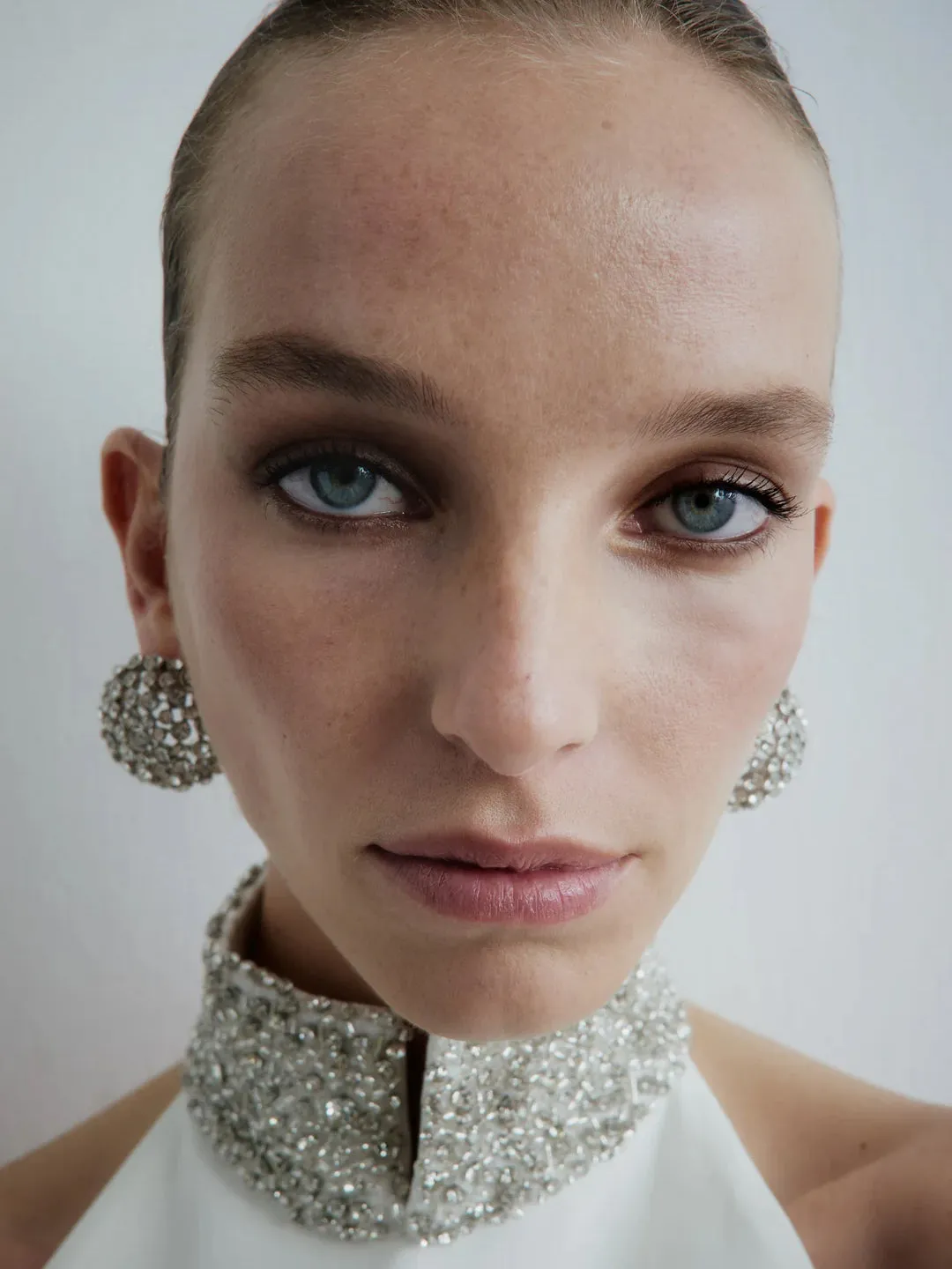 HEMINGWAY IN SILVER BELLINI sold by The New Arrivals Ilkyaz Ozel product image thumbnail 3