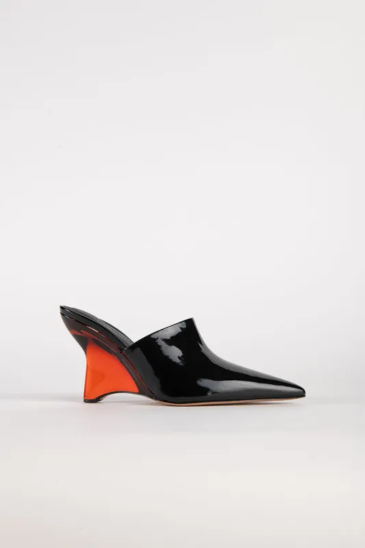 KALI MULE IN BLACK PATENT sold by The New Arrivals Ilkyaz Ozel