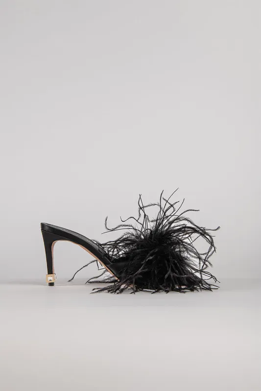 MEDUSA IN BLACK FEATHER made by The New Arrivals Ilkyaz Ozel