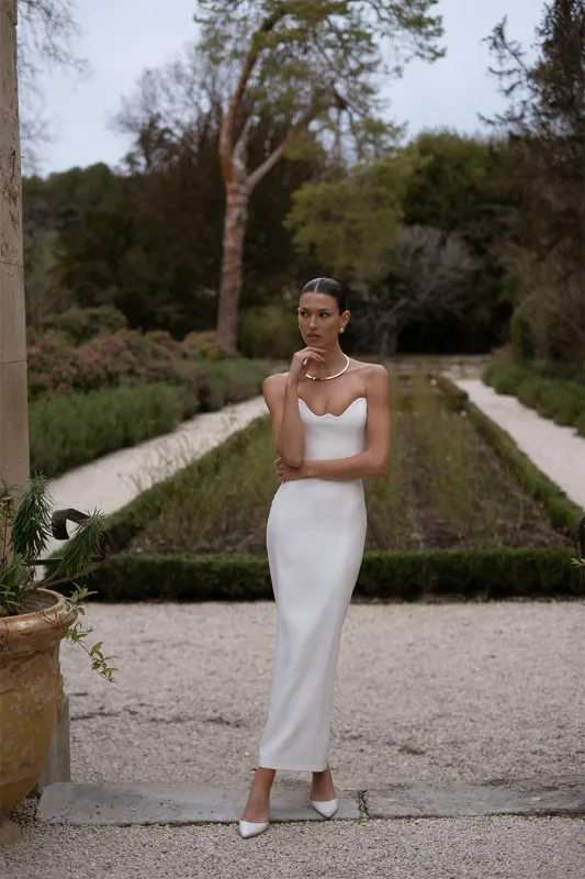 LILITH IN TEMPLE WHITE made by The New Arrivals Ilkyaz Ozel