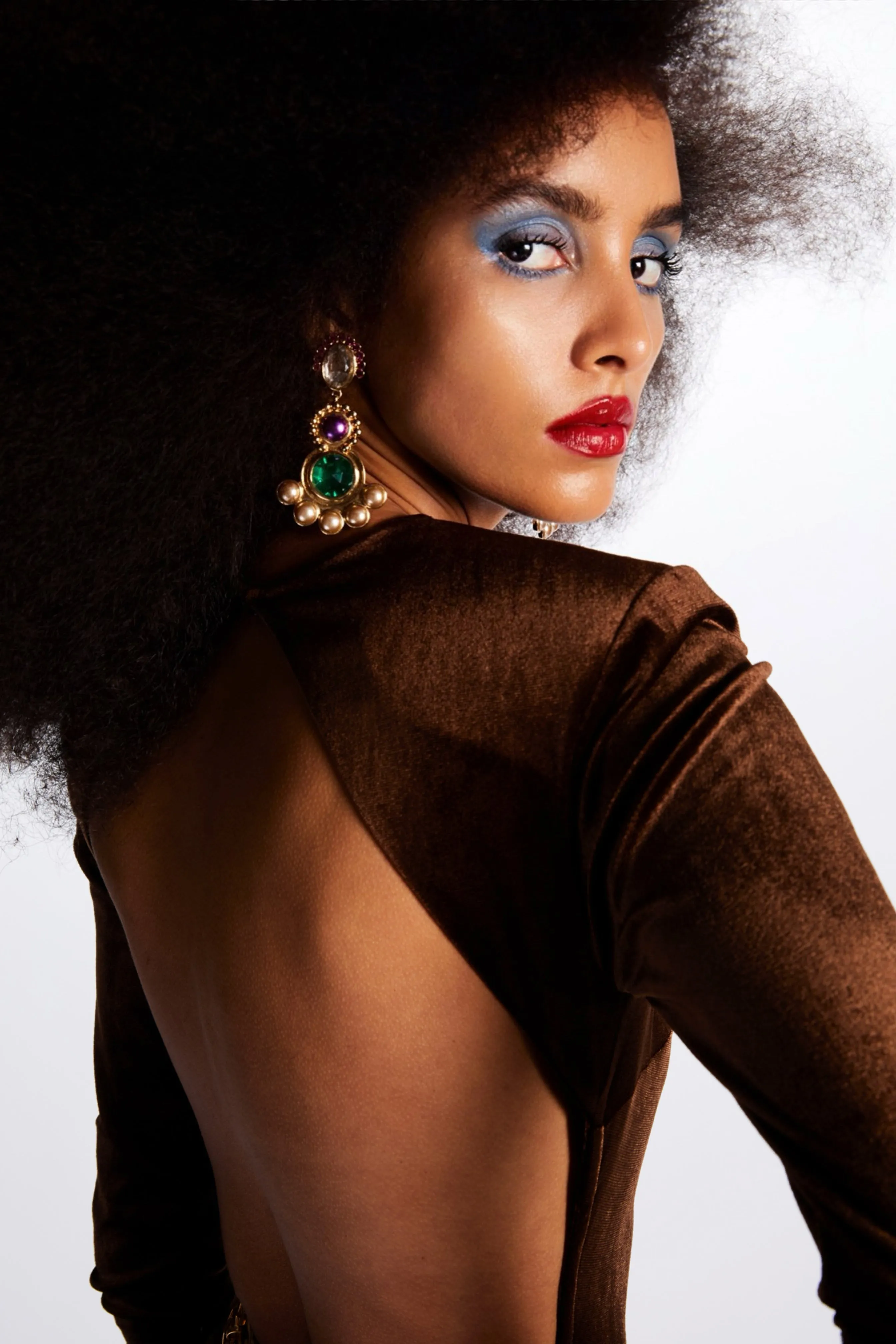 EMMANUELLE IN LA BELLE ÉPOQUE sold by The New Arrivals Ilkyaz Ozel product image thumbnail 3