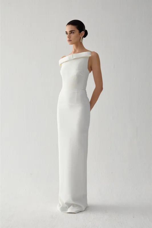 FUJI MAXI BOW DRESS IN PALAIS DE TOKYO made by The New Arrivals Ilkyaz Ozel