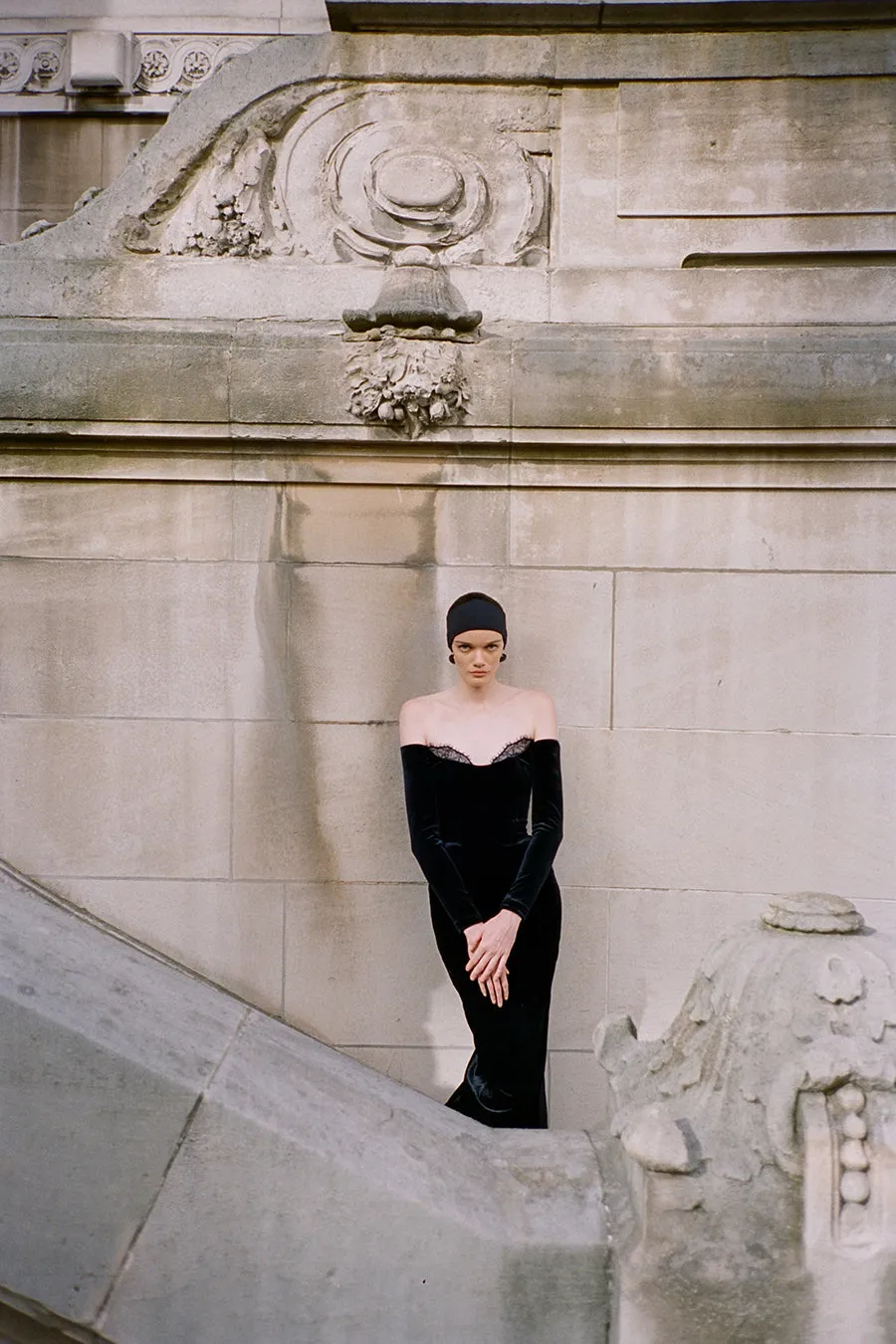 FARAH IN PANTHERE NOIRE sold by The New Arrivals Ilkyaz Ozel product image thumbnail 2