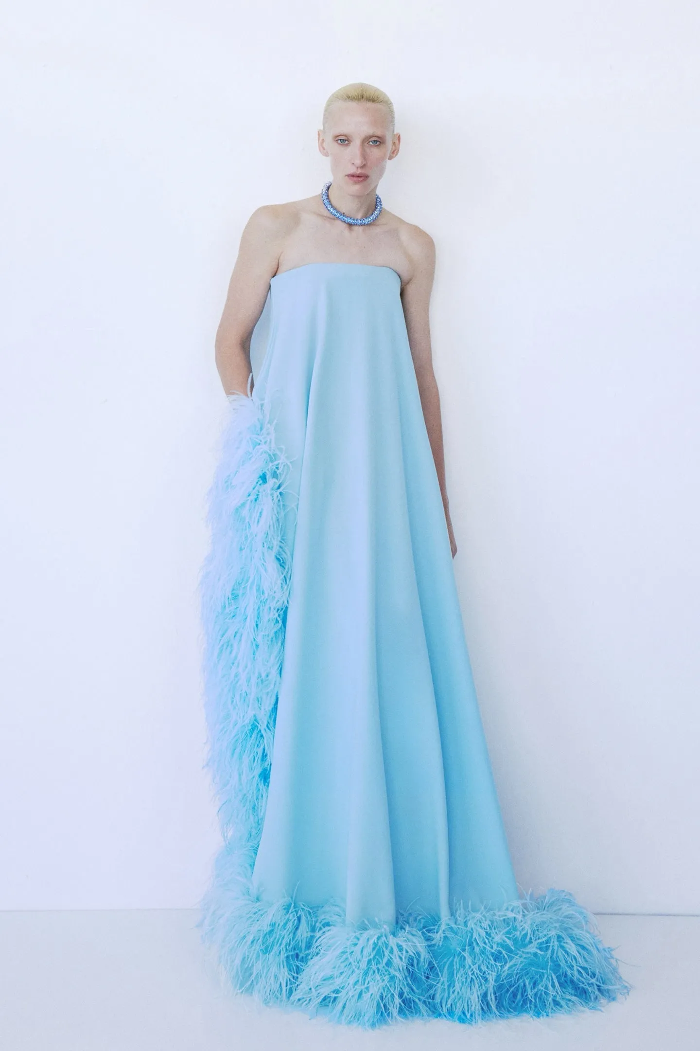 SWAN IN BLEU ROI sold by The New Arrivals Ilkyaz Ozel product image thumbnail 2