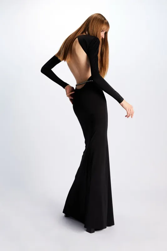 EMMANUELLE IN DÉVIANT made by The New Arrivals Ilkyaz Ozel