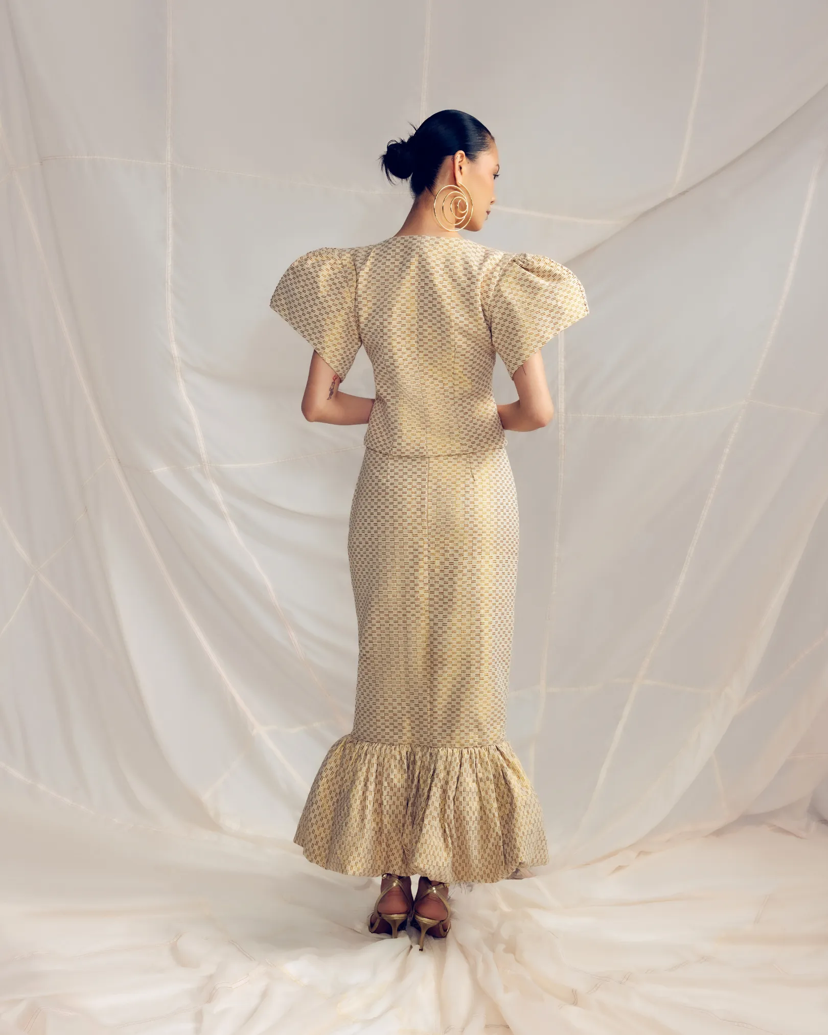 Ona Bubble Midi Skirt sold by KILENTAR product image thumbnail 4