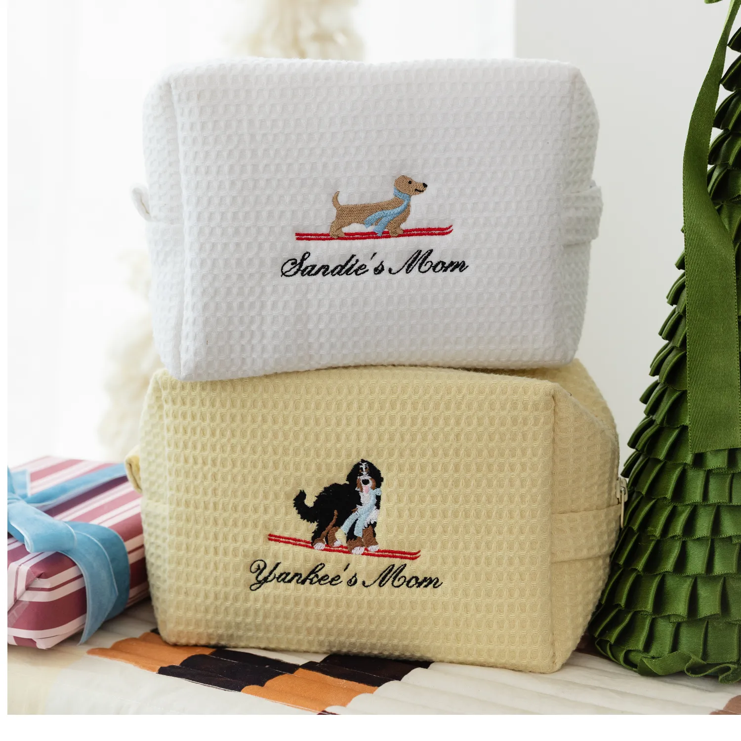 Ski Dog Waffle Pouch sold by Abbode product image thumbnail 2